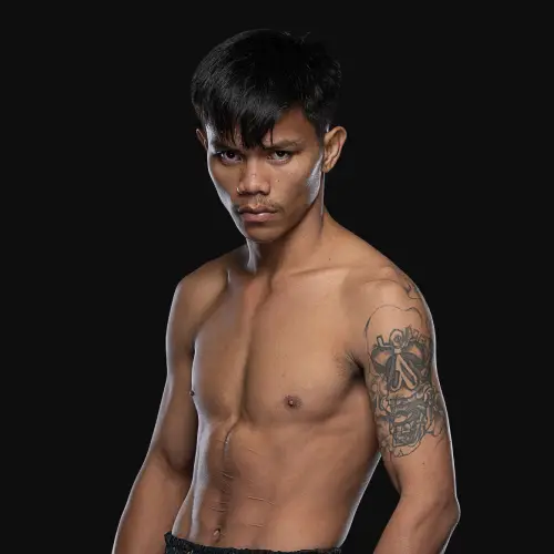 Yodnamnuea N and P Boxing