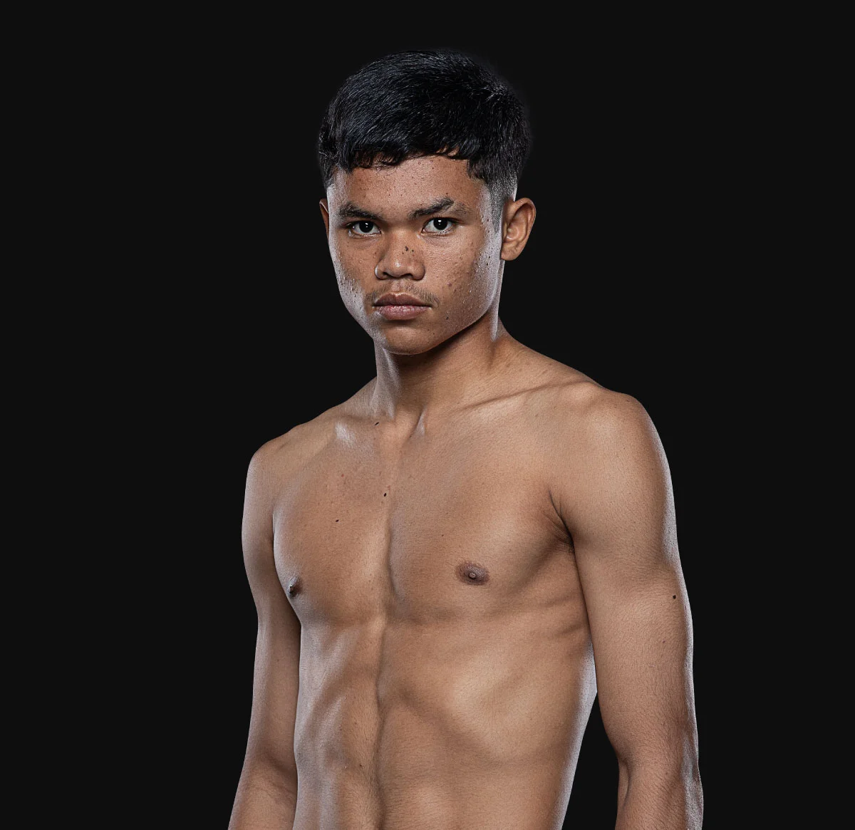 LoThong KruaynaimuangGym