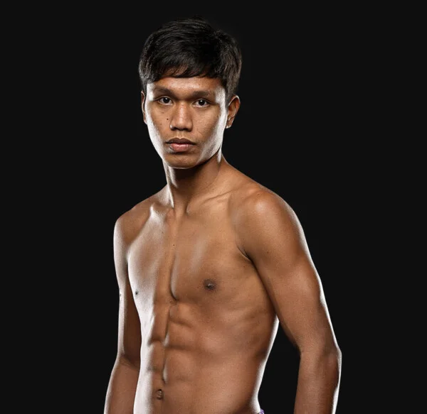 Fahmongkol Sor.Chokmeechai