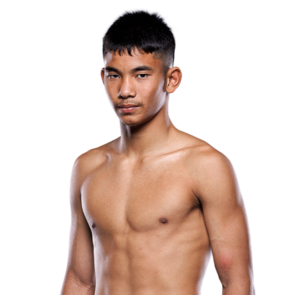 Yodnatee PadungchaiMuayThai