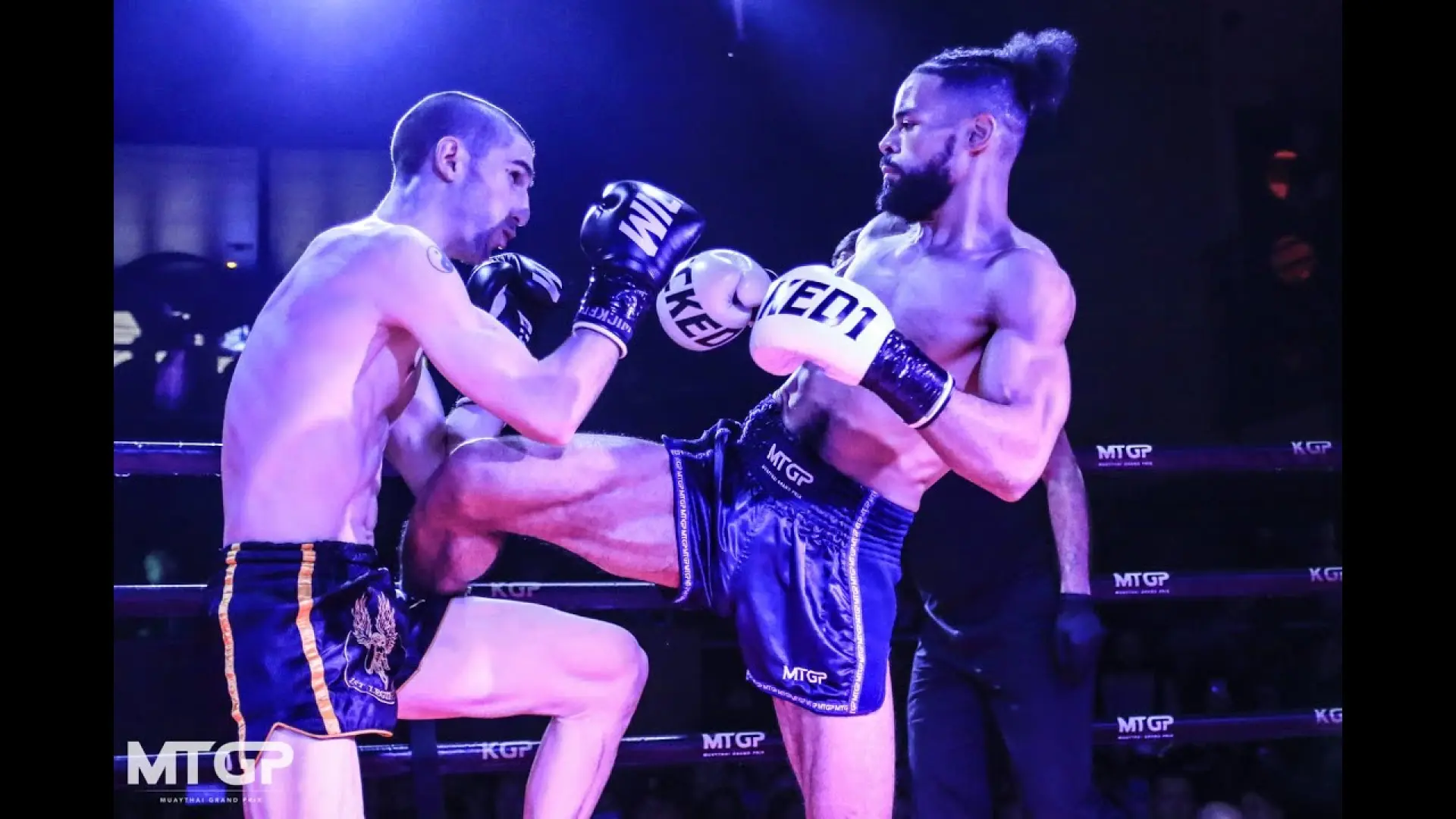 Kaivery Thompson vs Joe Querios
