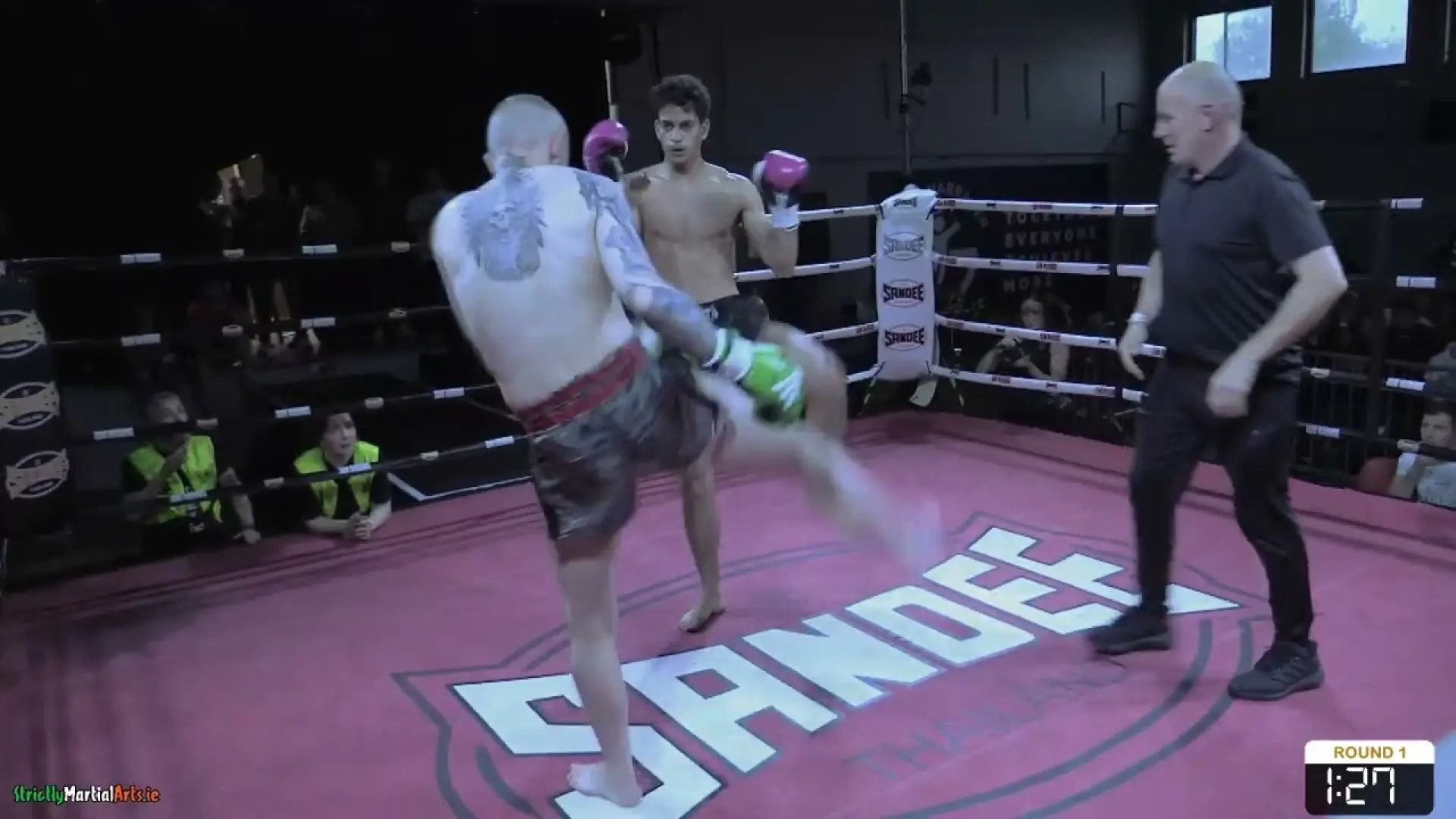 Tadgh English vs Robertas Stasiulis (Fight Video)