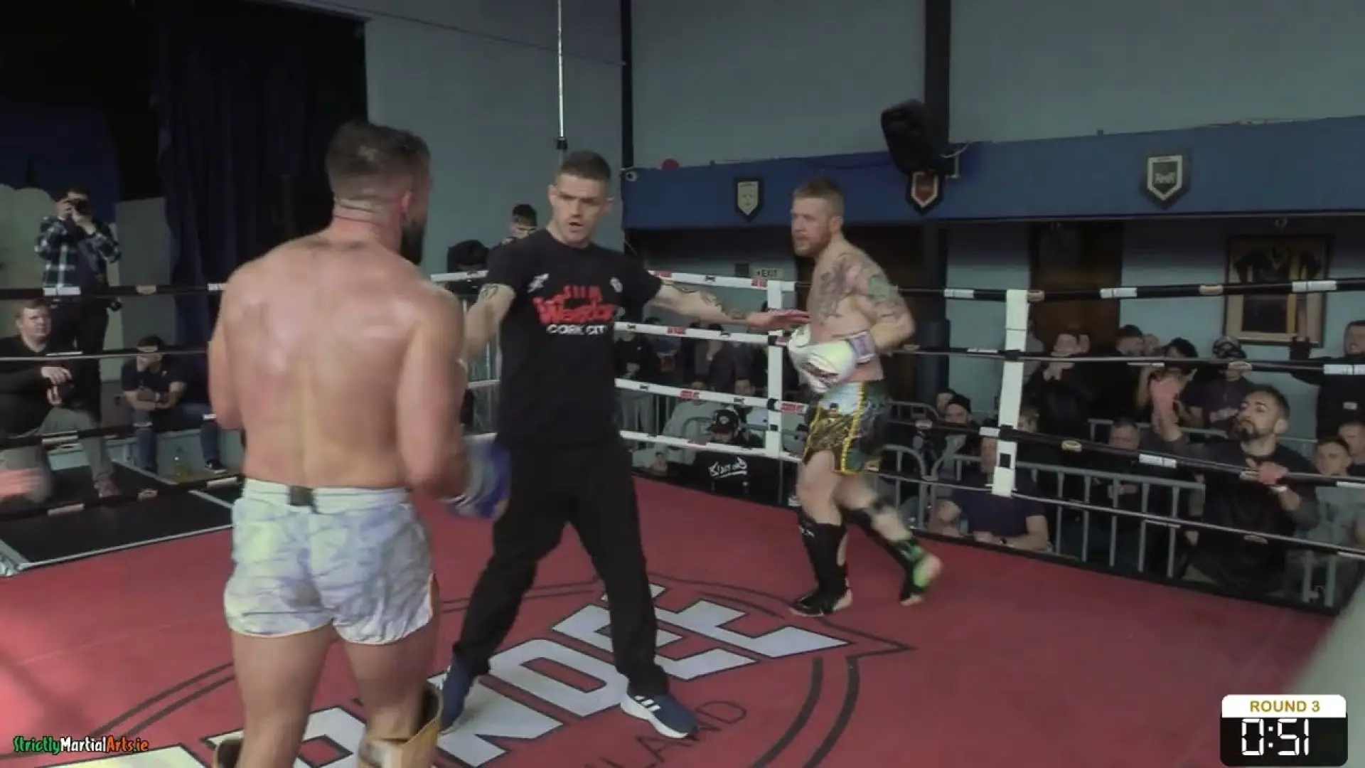 Paudie O'Mahony vs Eddie Lynch (Fight Video)