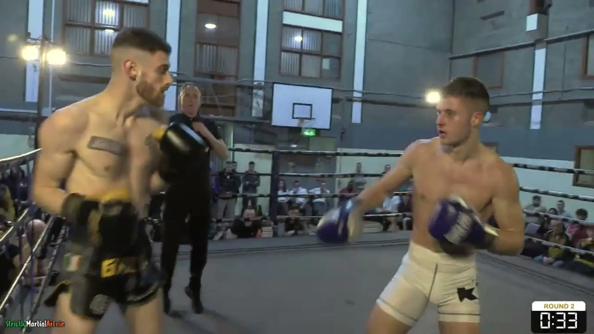 Jan Motivans vs Colm Murphy (Fight Video)