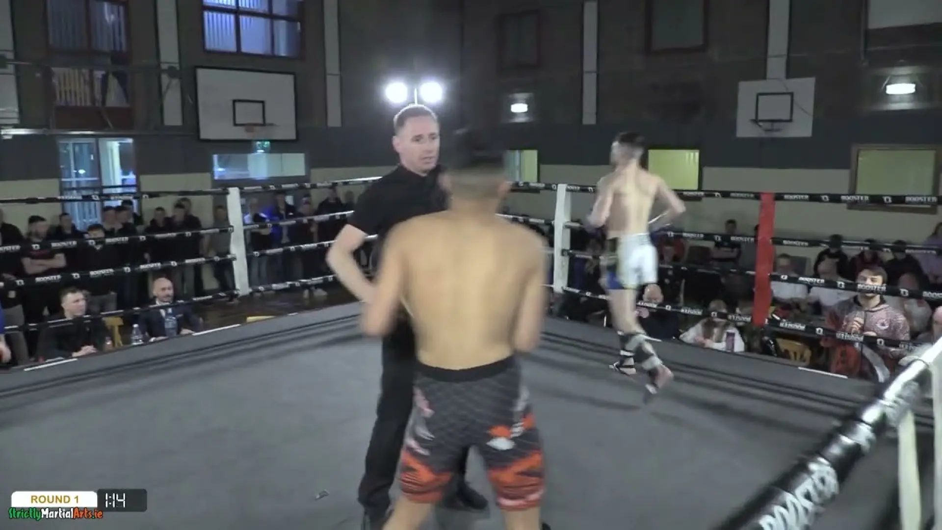 Robert Barrett vs Alex Fagan (Fight Video)