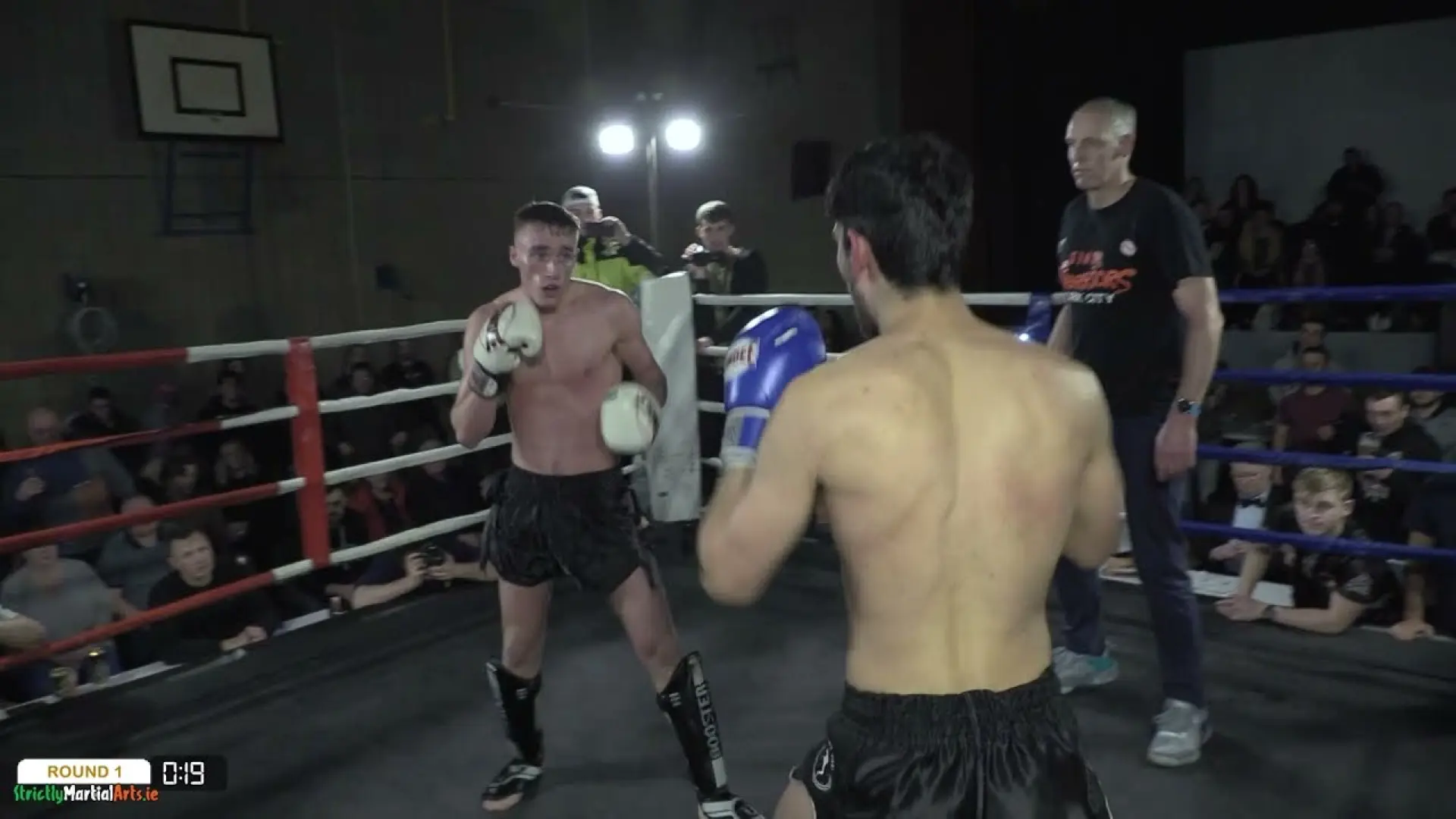 Jay Byrne vs Sunil Nayar (Fight Video)