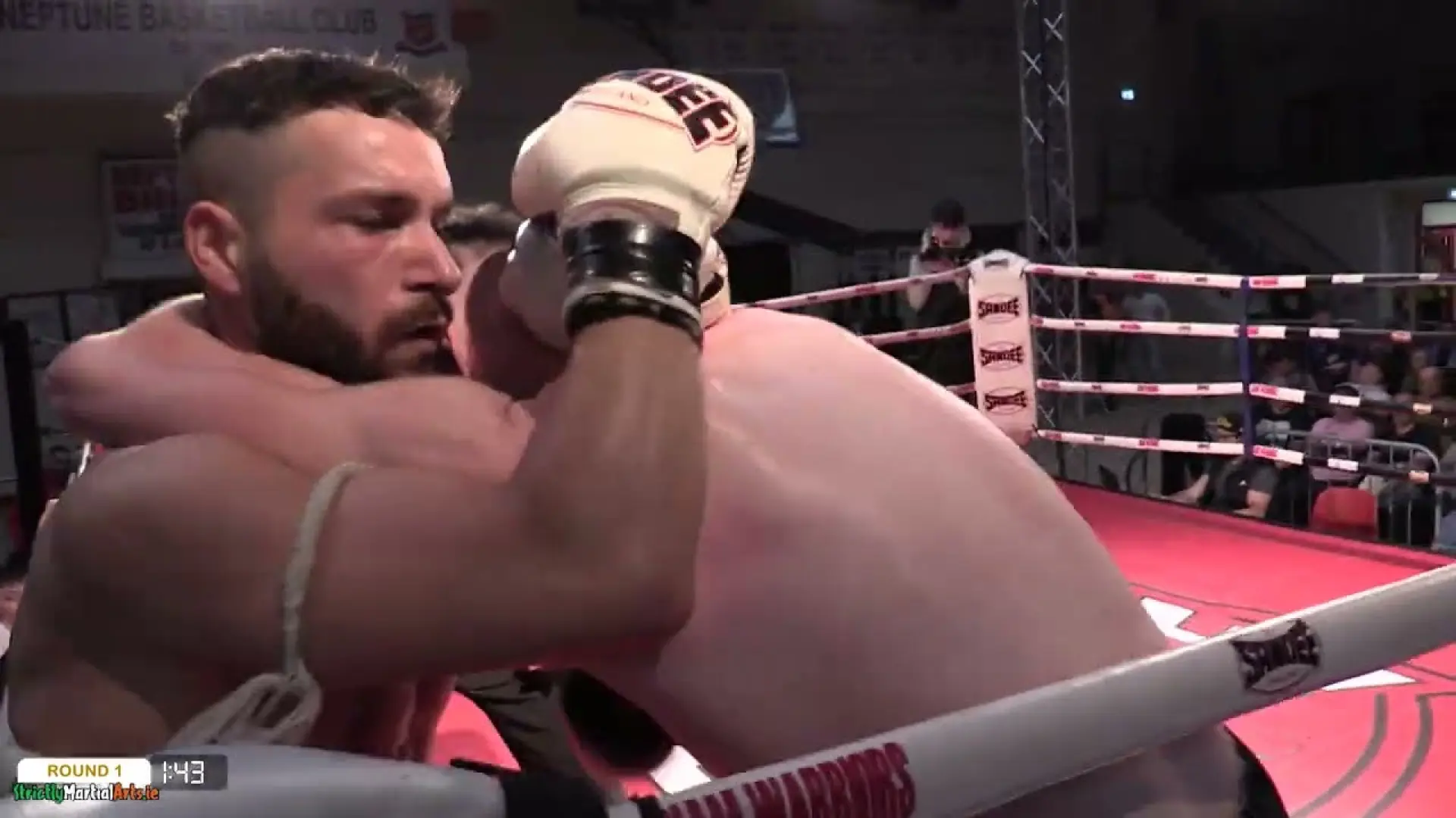 David Silles vs Oscar Cafferky (Fight Video)