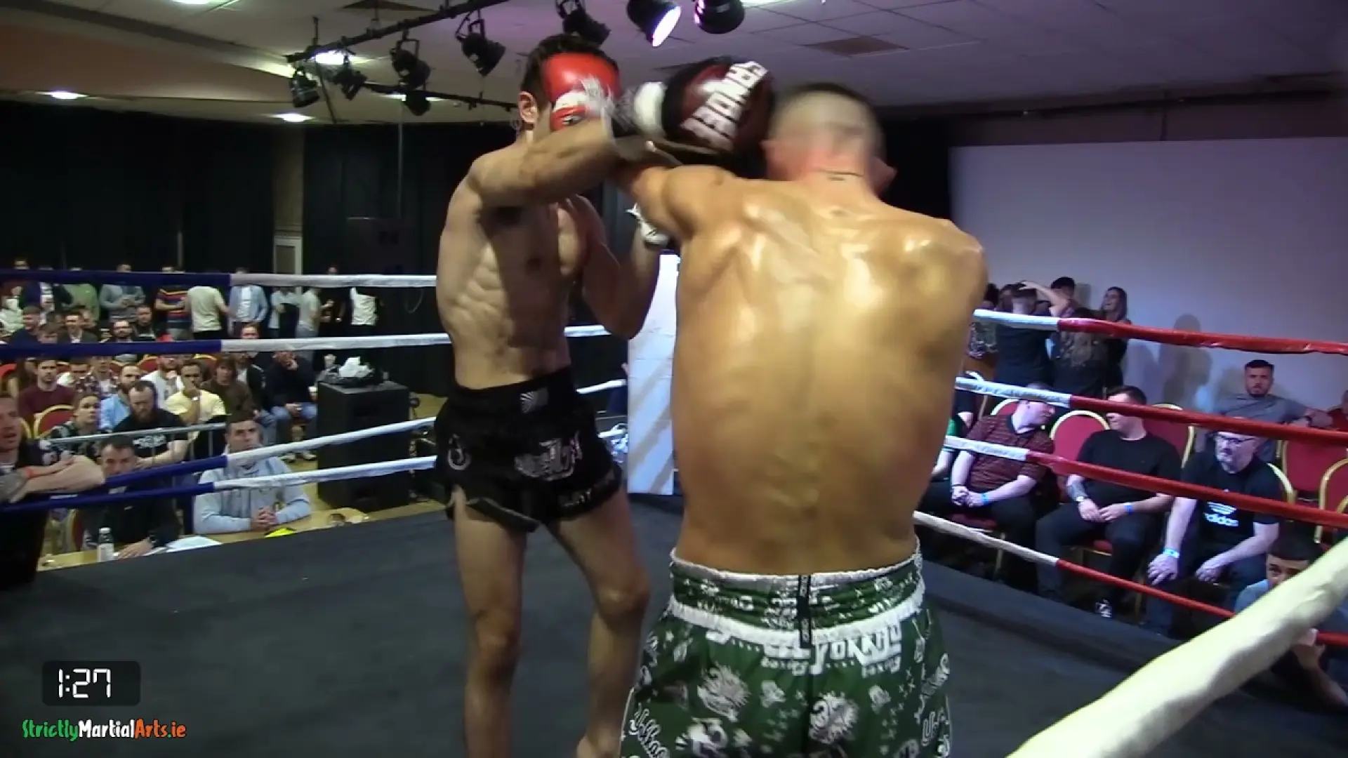 Jamie Gurney vs Hristo Stove (Fight Video)