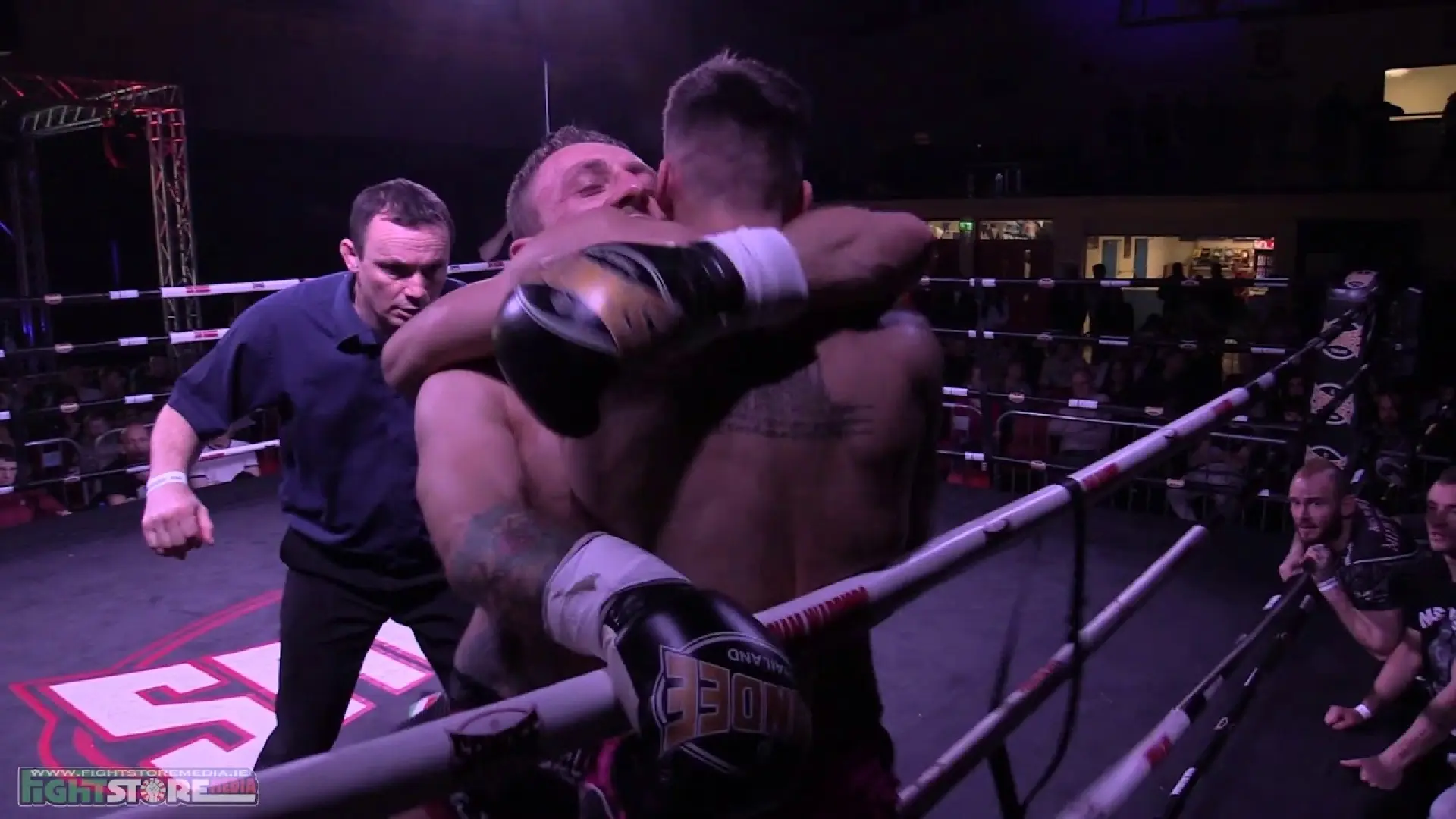 Colin Kenny vs Danny Cremin (Fight Video)
