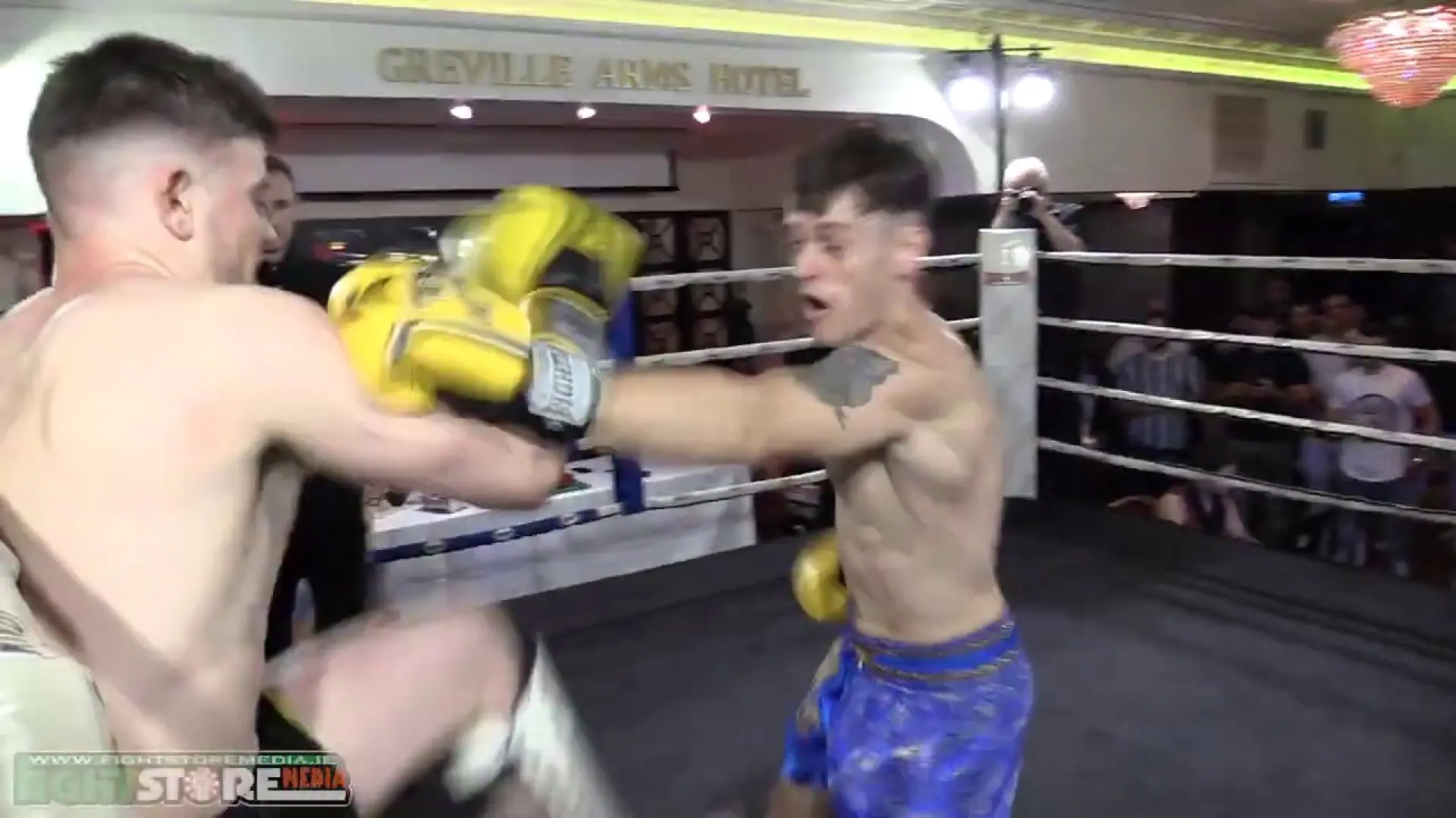 Craig Crawley vs Dean Finnegan