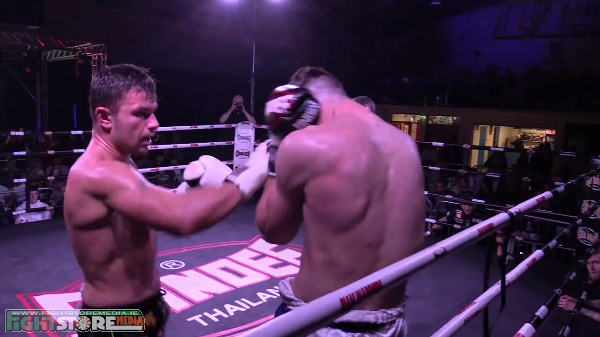 Alex Akimov vs Jamie Morrissey (Fight Video)
