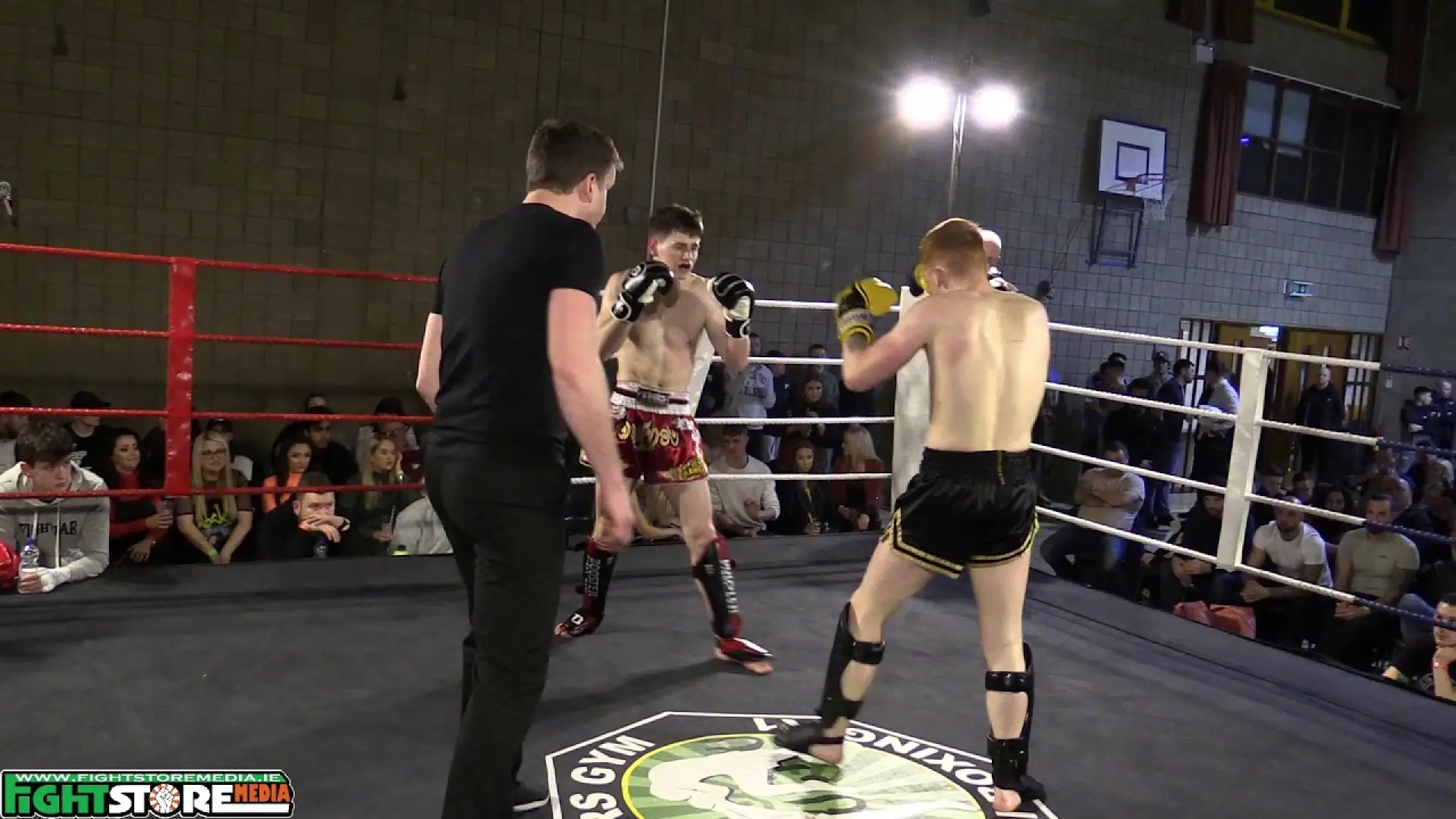 Ian Kelly vs Will Cogan (Fight Video)