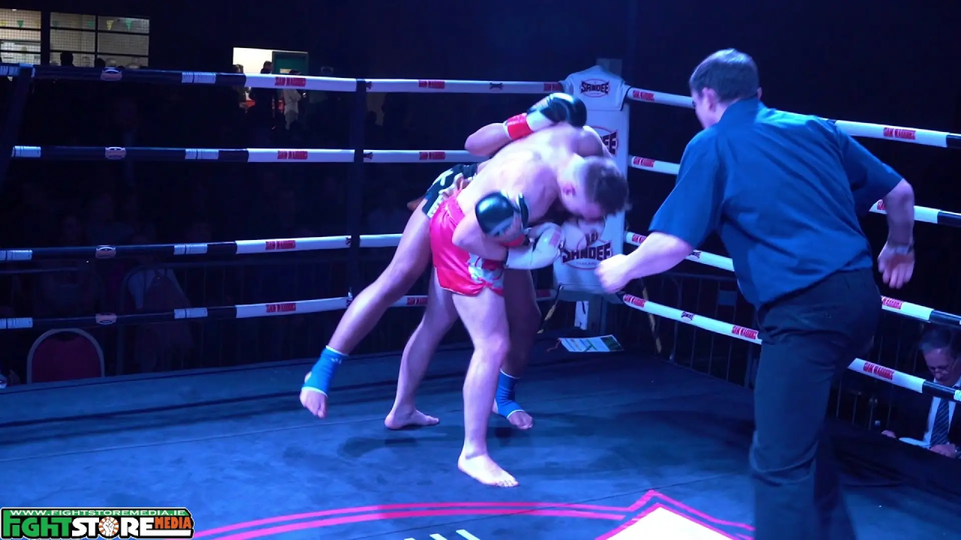 David Yelverton vs Shazard Ponde (Fight Video)
