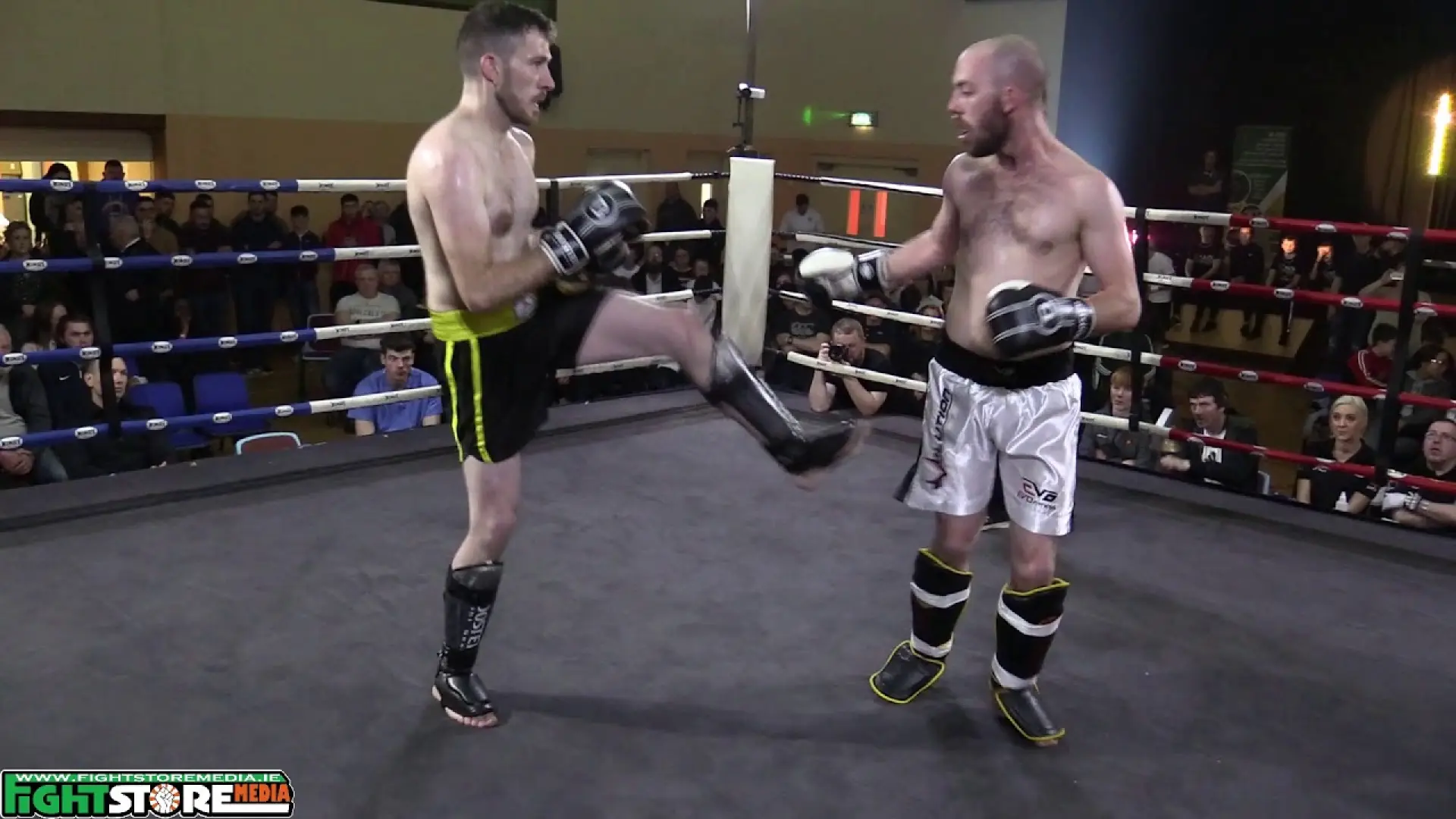 Anton Loughran vs Chris McClorey (Fight Video)