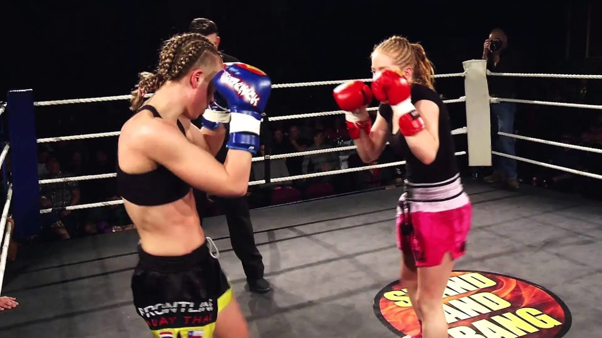 Anne Linne vs Nicola Kaye