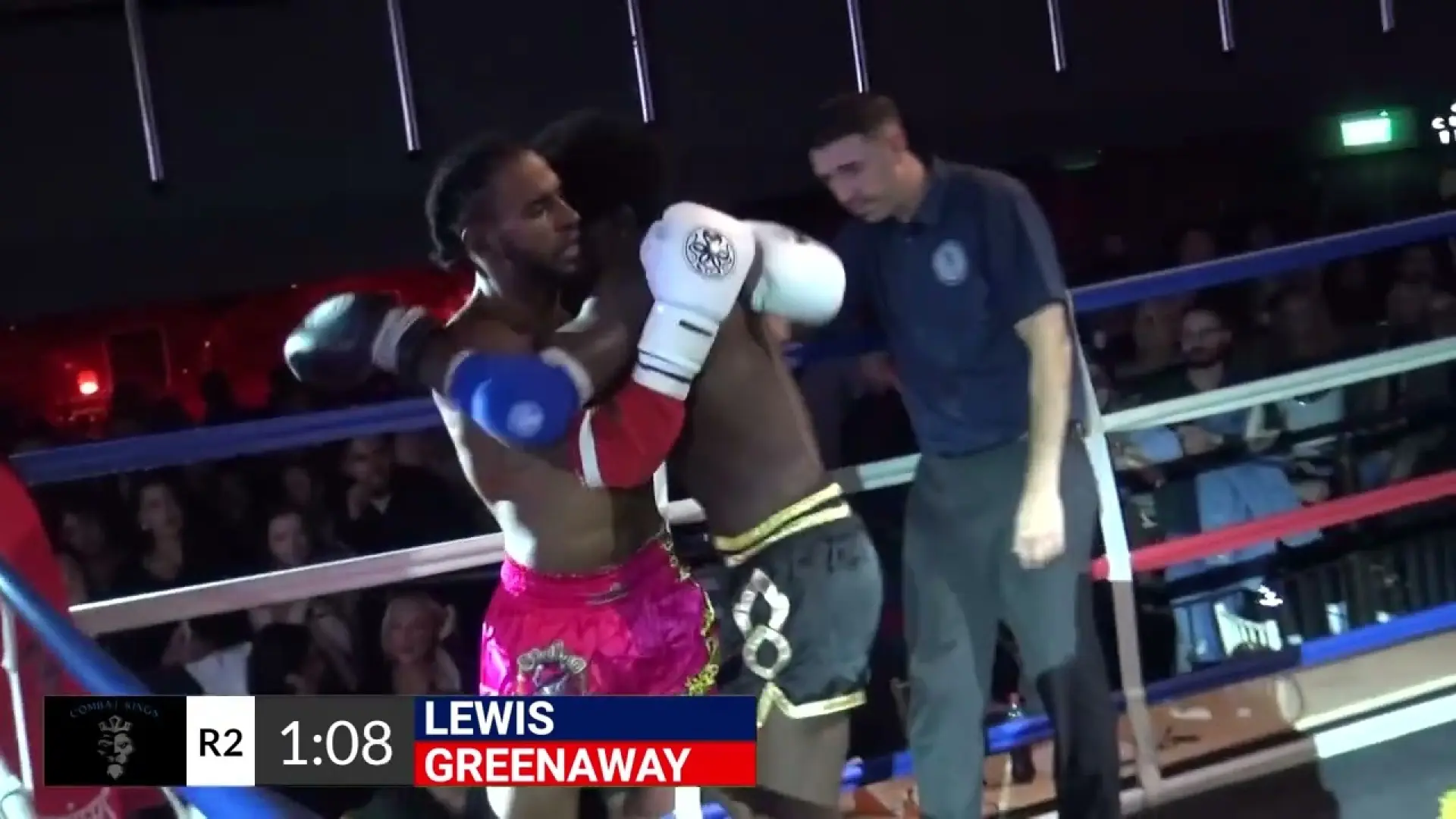 Julian Greenaway vs Aaron Lewis