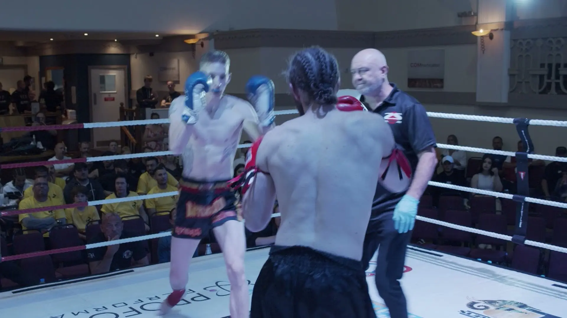 Michael Curran vs James Arnold (Fight Video)