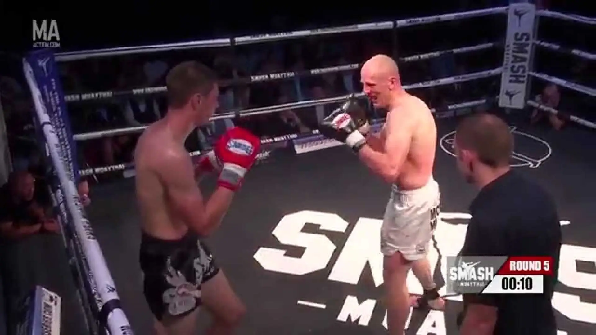 Sebastian Zabrowsky vs Sam Gough (Fight Video)