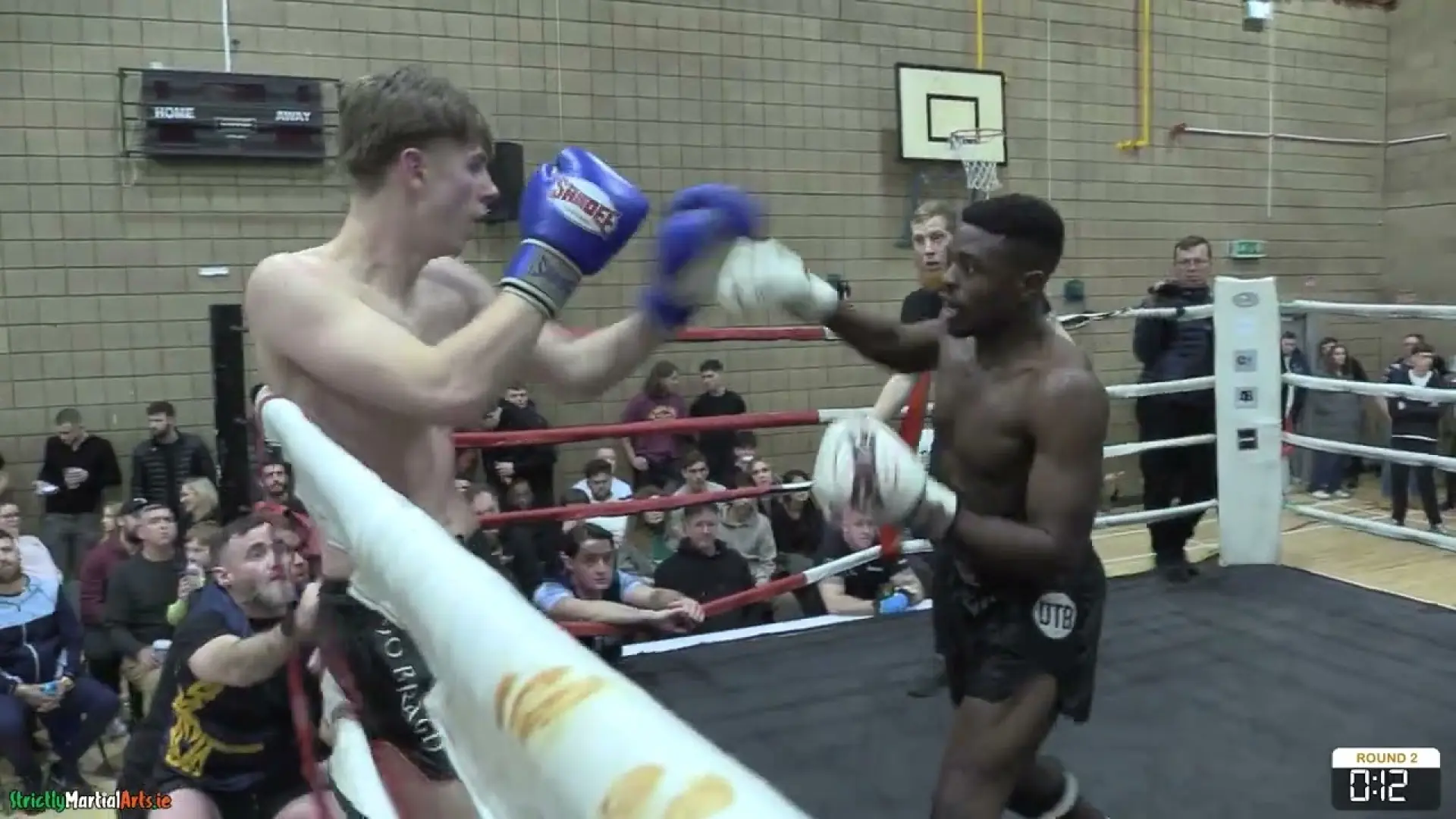 Robbie Jones vs David Hanley (Fight Video)