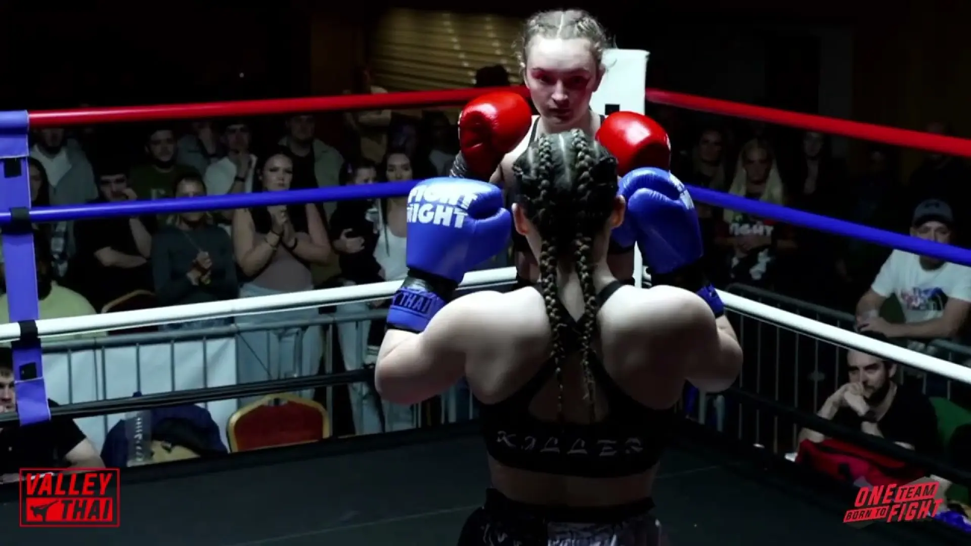 Emily Kelly vs Abbie Hughes (Fight Video)