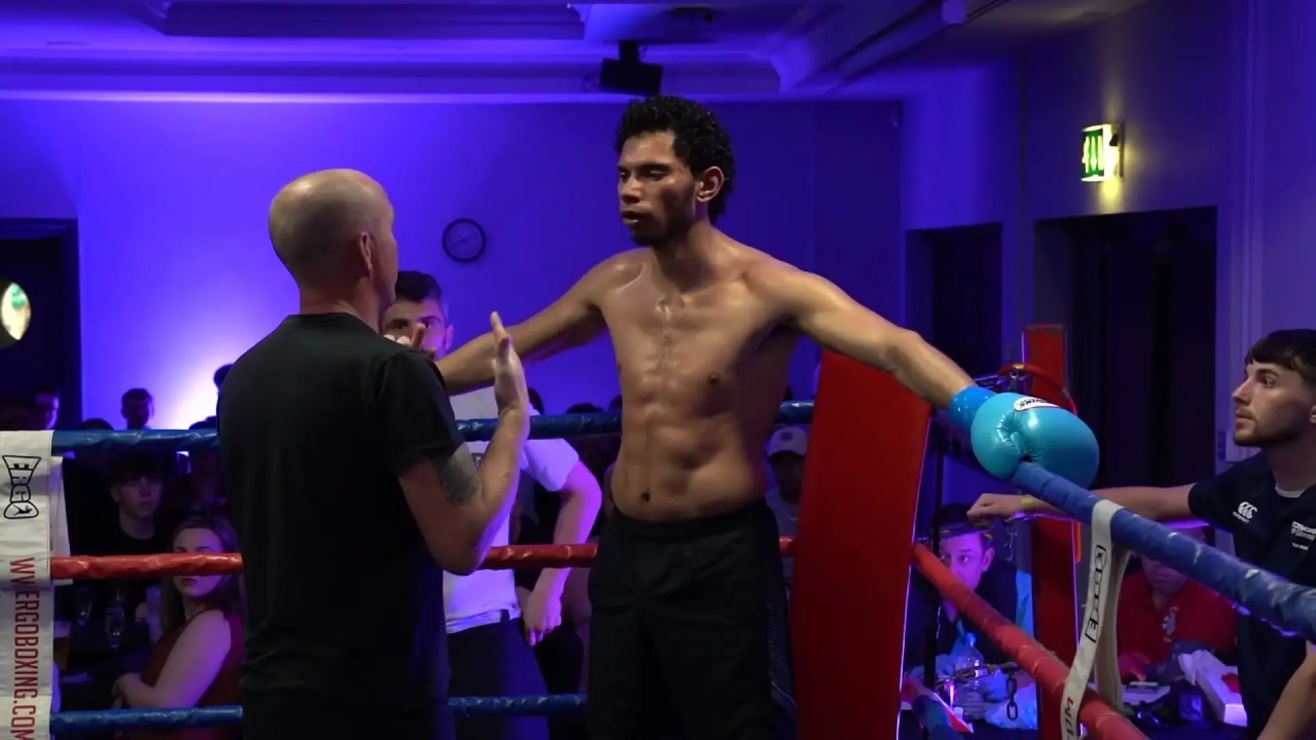 Cameron Carmichael vs Christian Fortune-West (Fight Video)