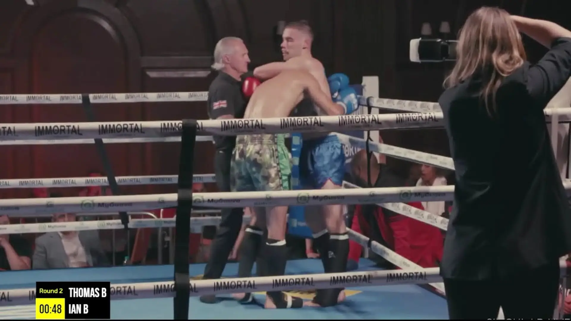 Ian Barret vs Thomas Bentley (Fight Video)