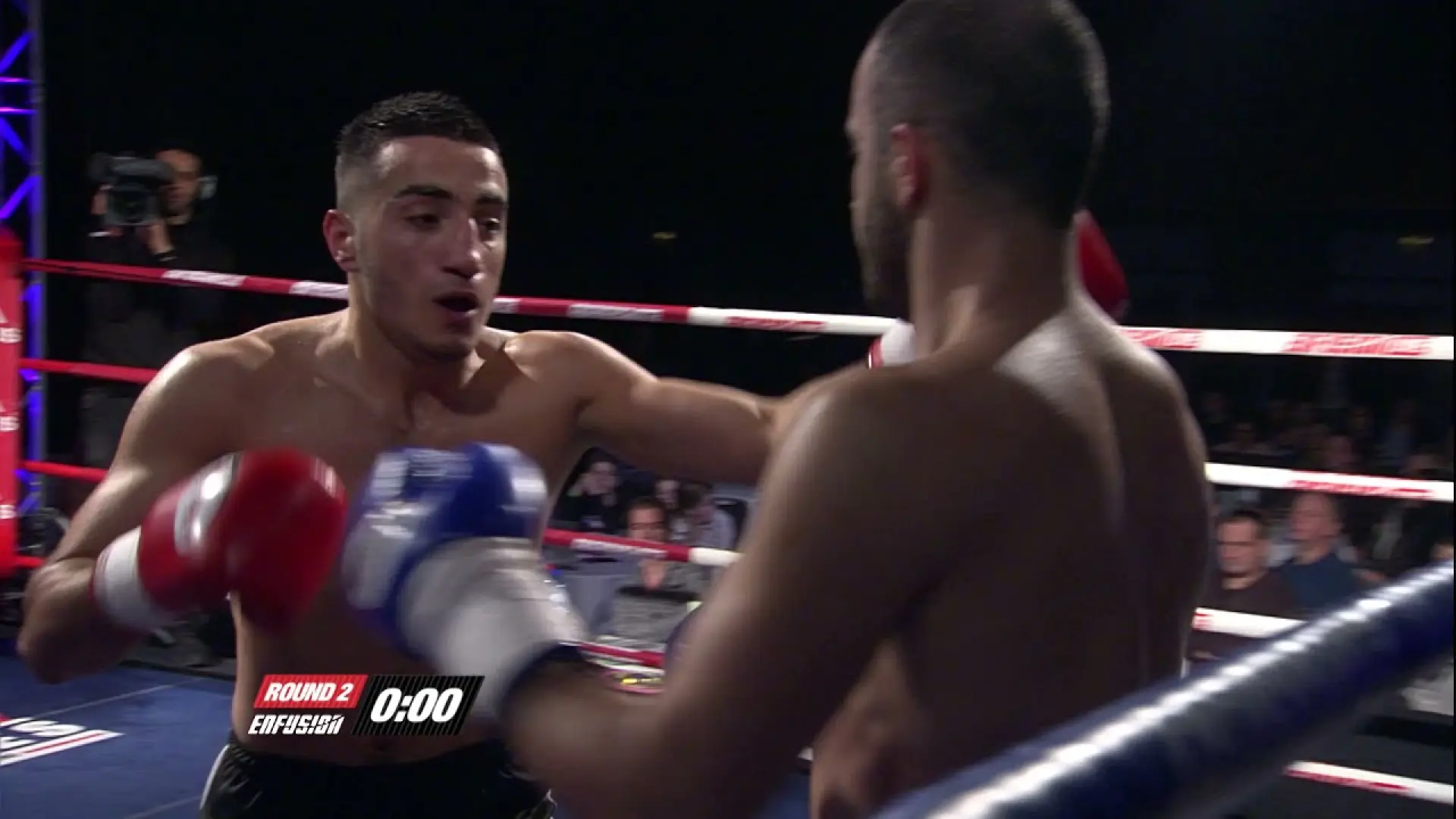 Tayfun Ozcan vs Giga Chikadze