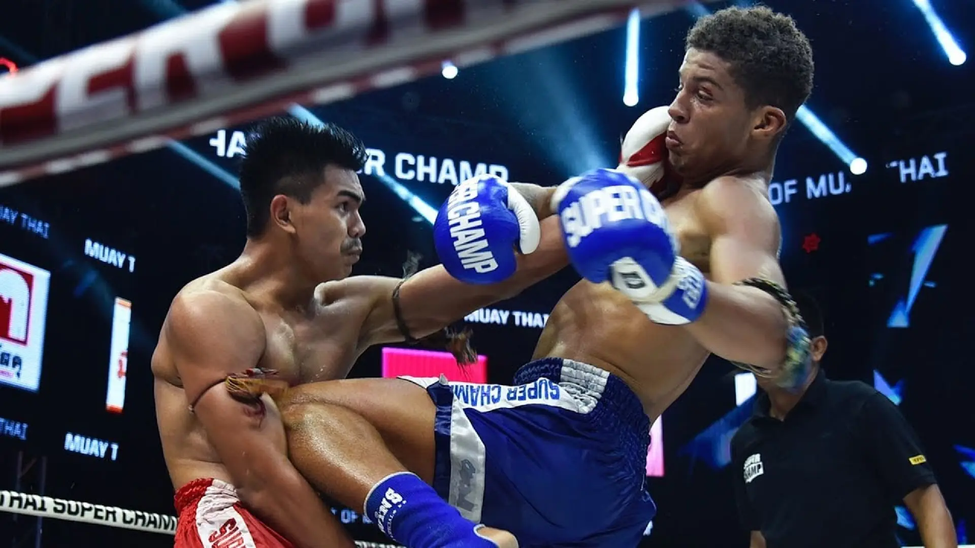 Yodkhunpon Mor.RajabhatMubanChomBueng vs Mahmoud Lotfollahzadeh