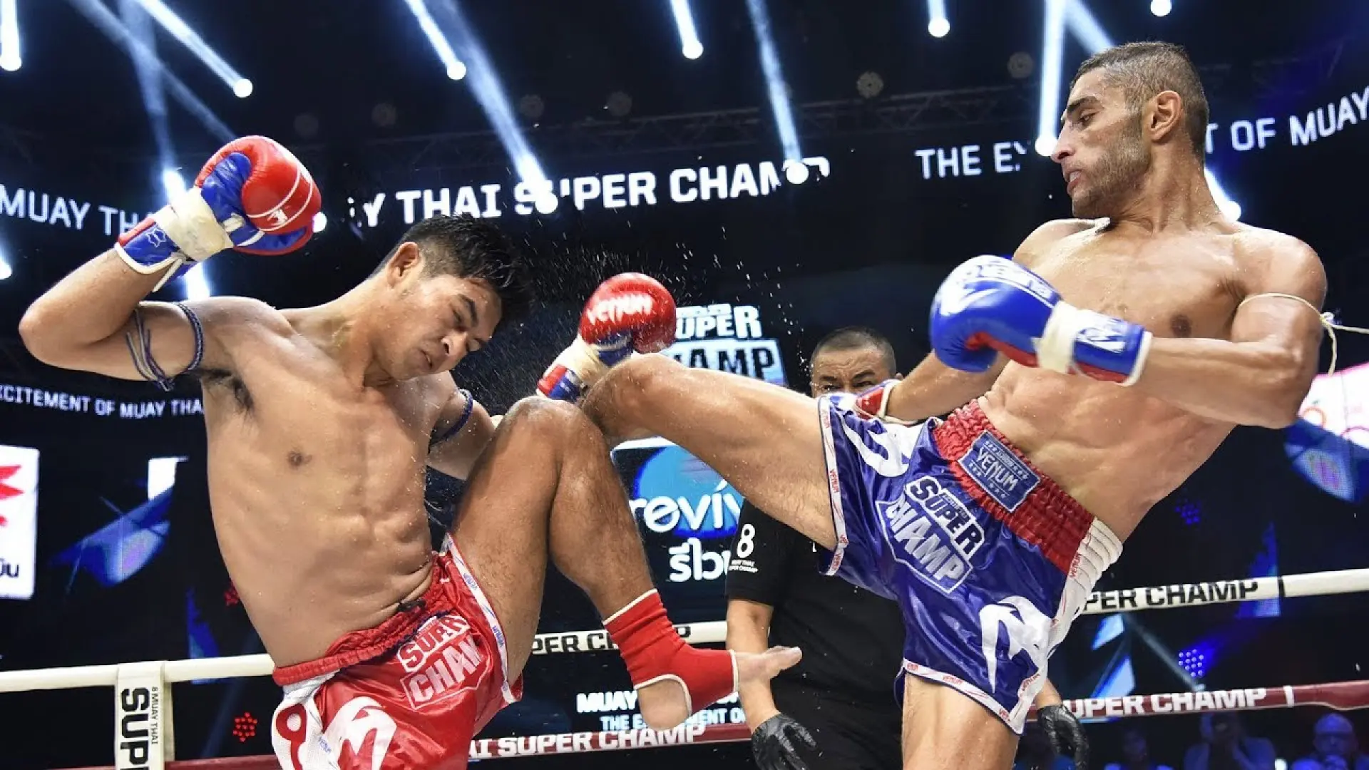 Detchtula Jeabthongtawee vs La Long