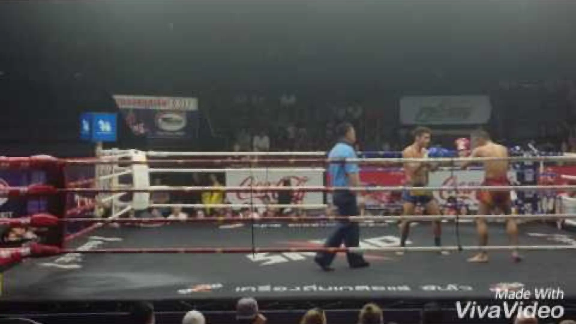 Adam Noi vs Jakchai Phetpotong (Fight Video)