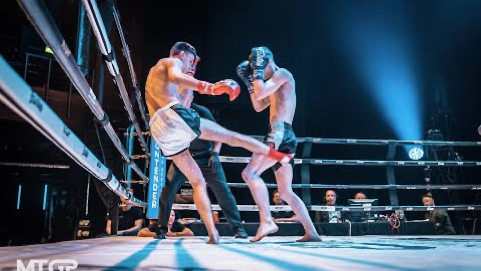 Adam Game vs Lewis Green (Fight Video)