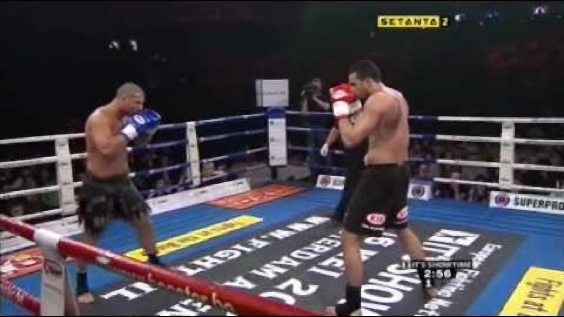 Badr Hari vs Frédéric Sinistra (Fight Video)