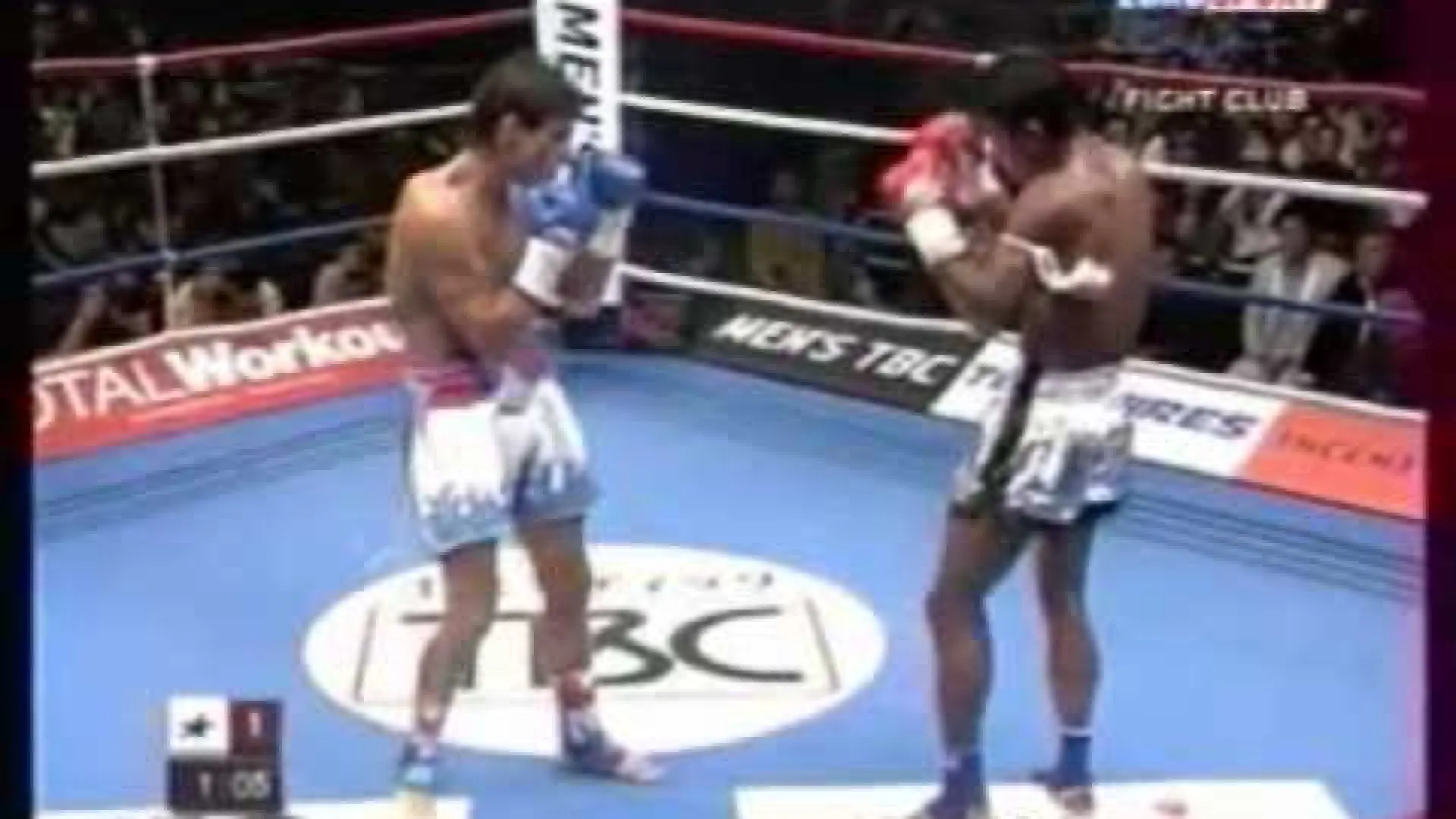 Buakaw Banchamek vs Albert Kraus (Fight Video)
