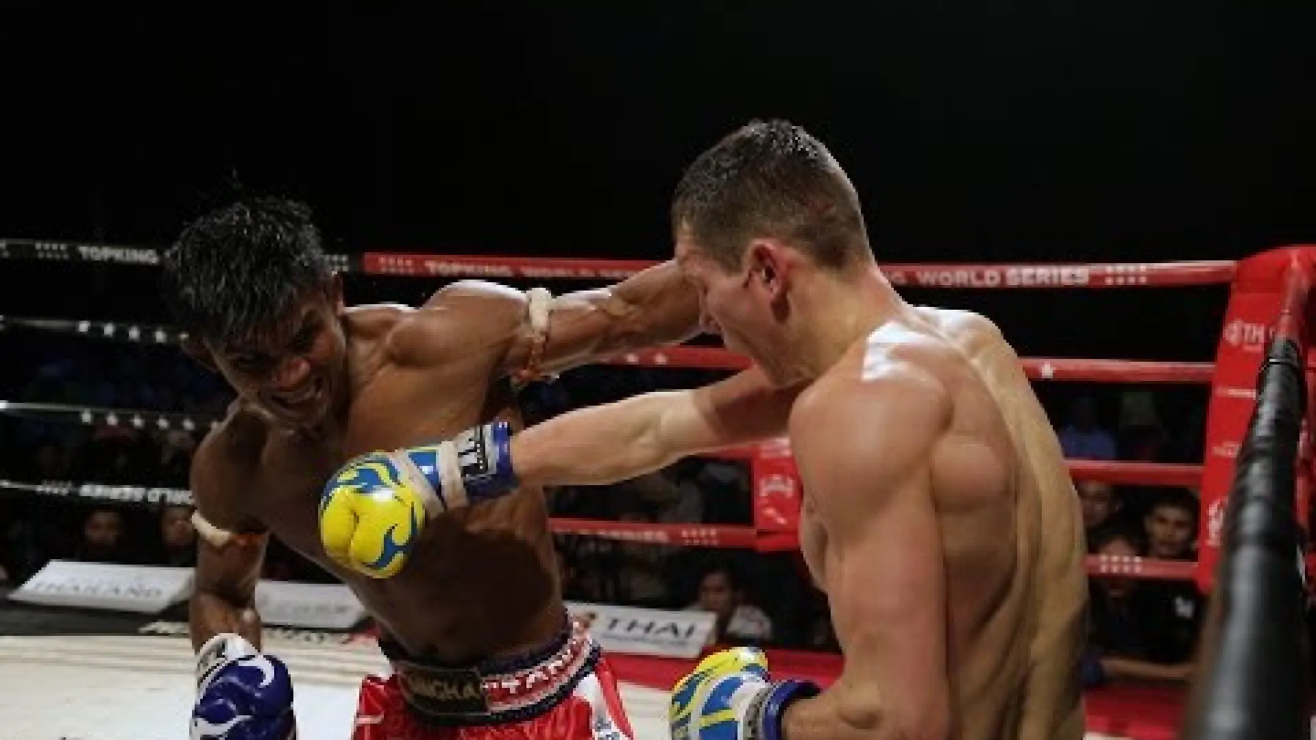 Buakaw Banchamek vs Dmytro Konstantinov (Fight Video)
