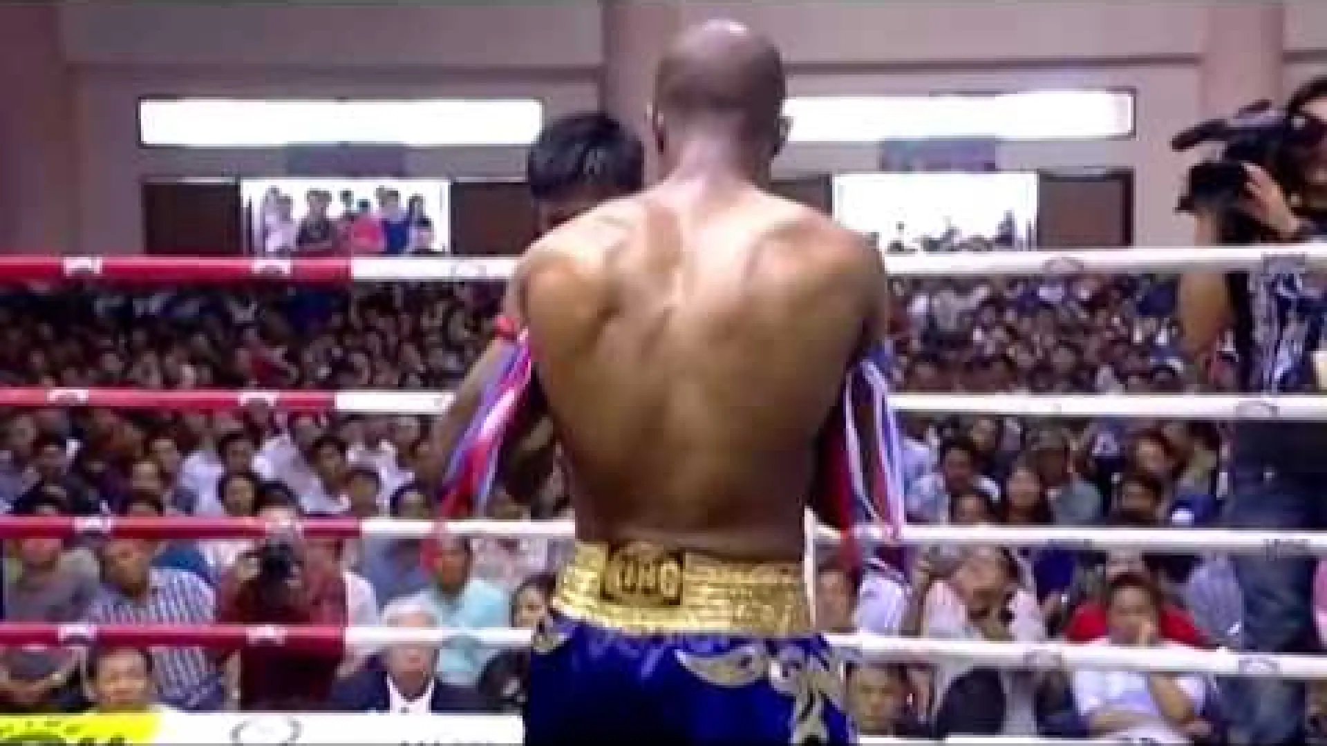 Buakaw Banchamek vs Abdoul Toure (Fight Video)