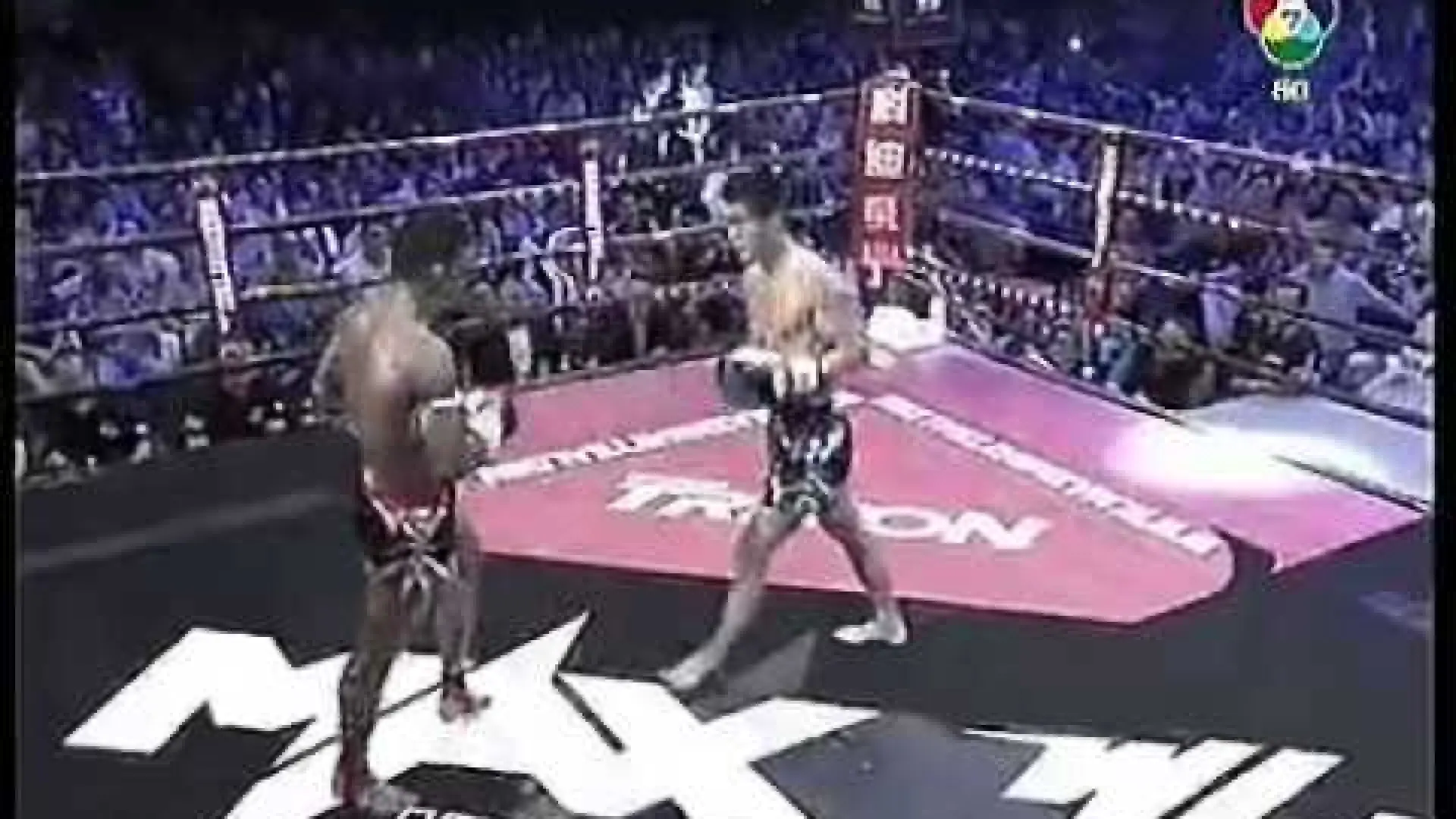 Buakaw Banchamek vs Dong Wenfei (Fight Video)