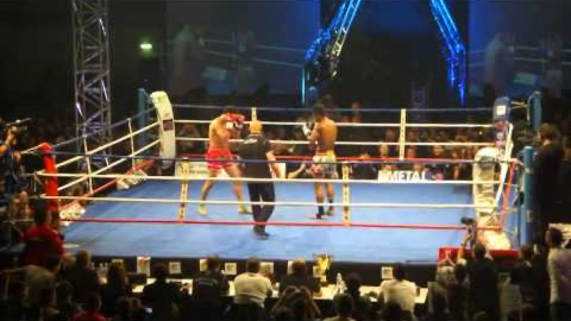 Buakaw Banchamek vs Youssef Boughanem (Fight Video)
