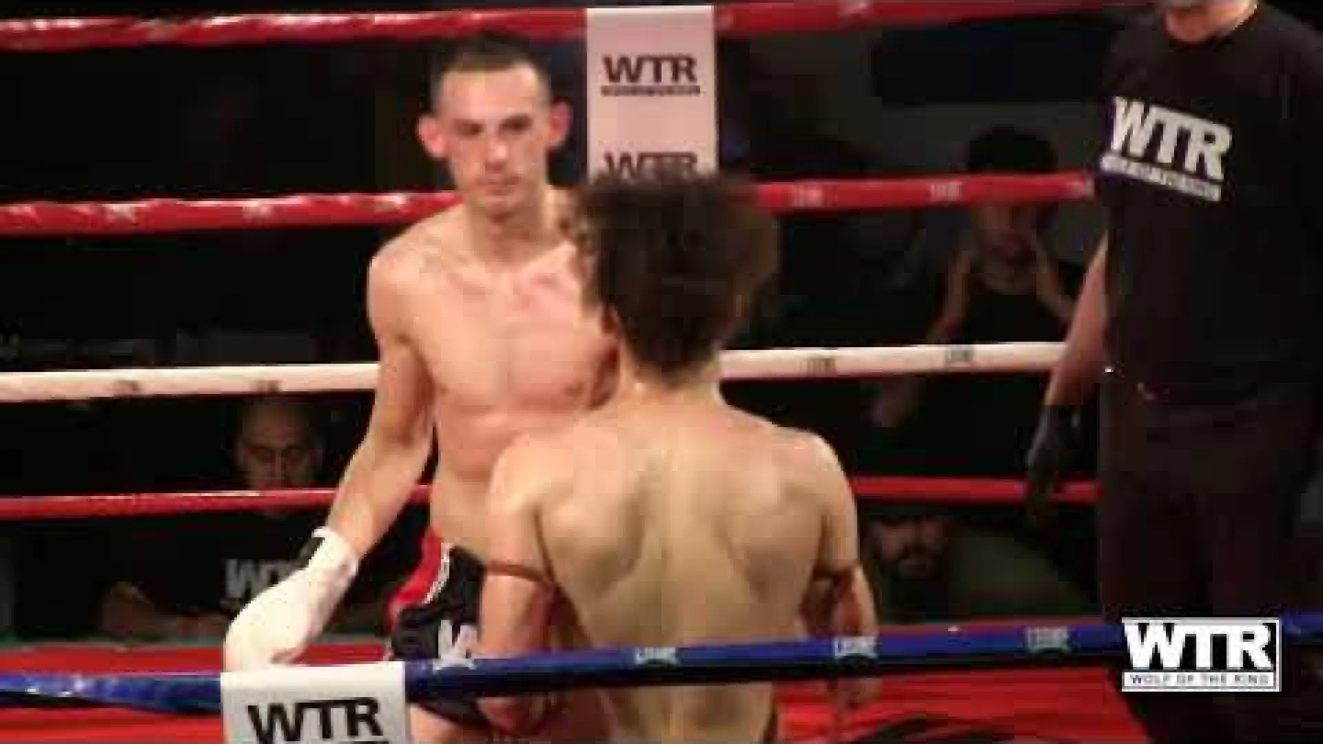 Craig Coakley vs Giuseppe Conti (Fight Video)