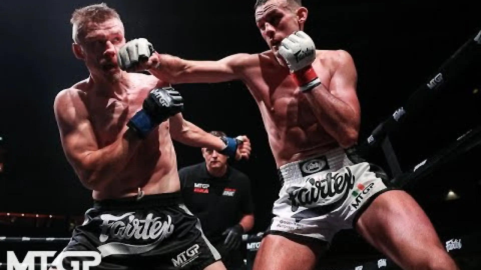 Craig Coakley vs Kim Falk (Fight Video)