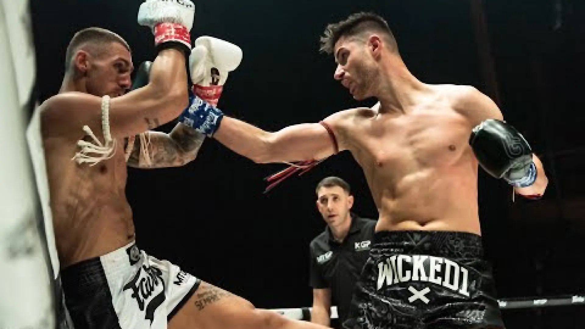 Federico Loi vs Pavel Magureanu (Fight Video)
