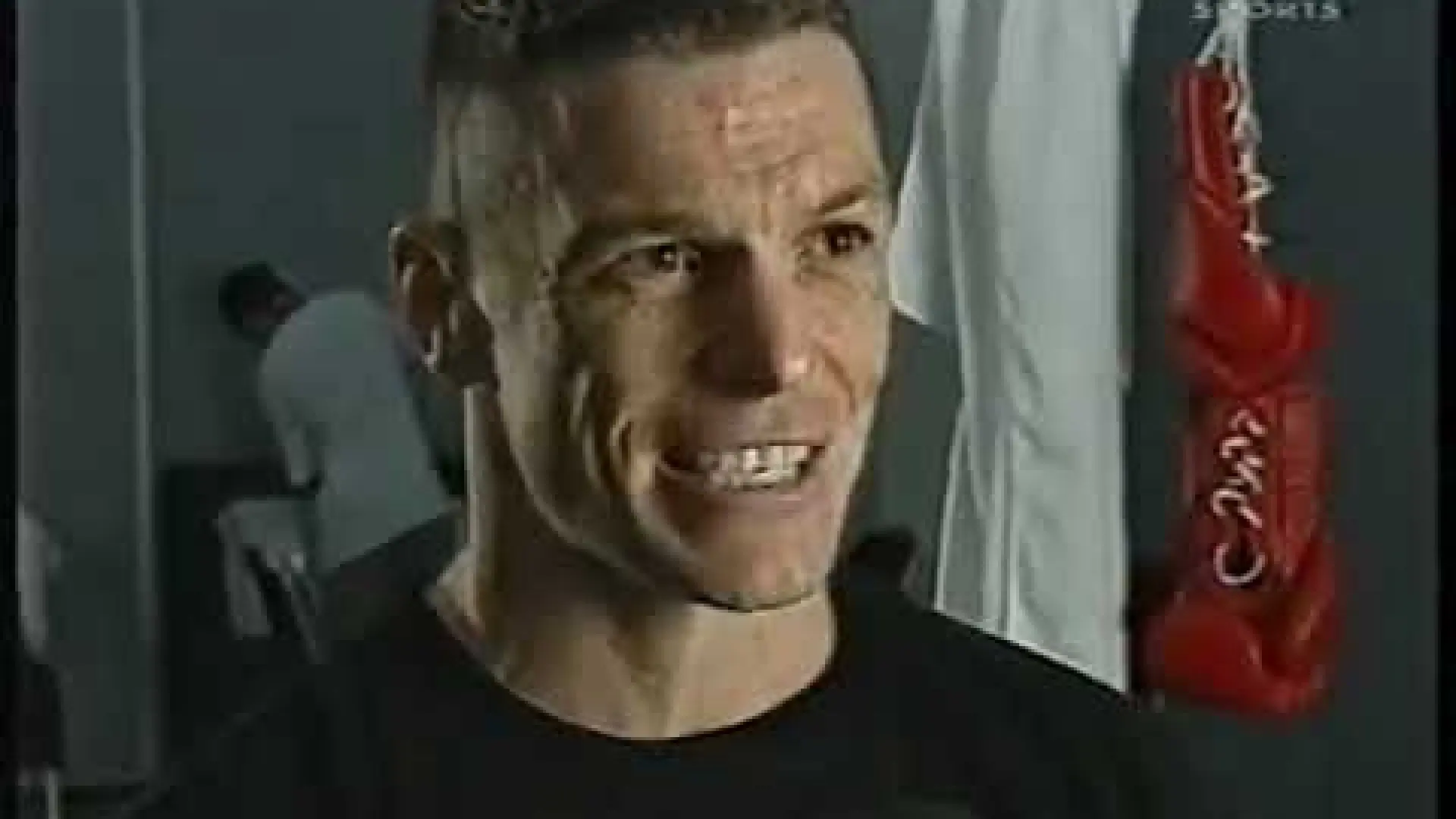 John Wayne Parr vs Sakmongkol Sithchuchok (Fight Video)