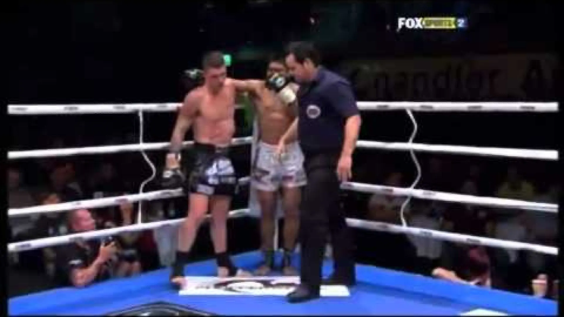John Wayne Parr vs Nonsai Sor Sanyakorn (Fight Video)