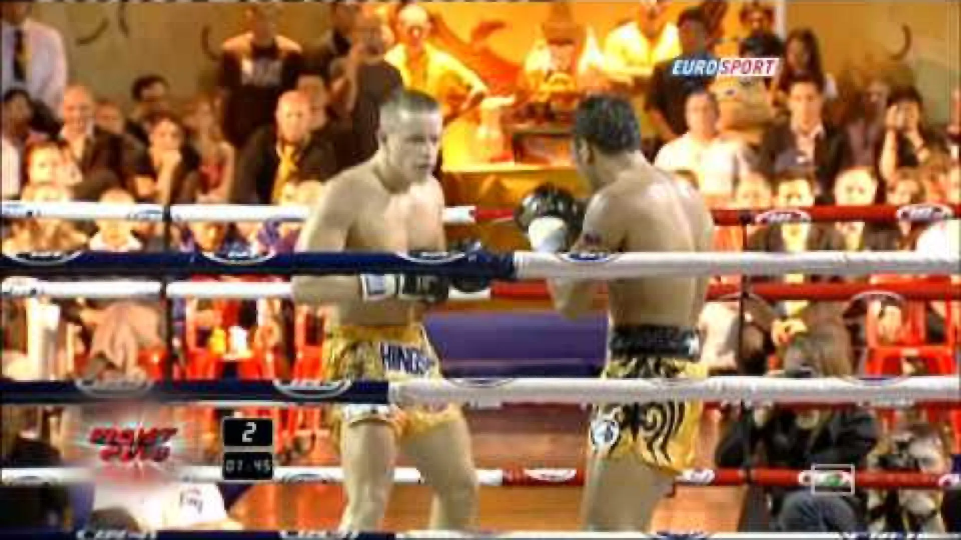 Jordan Watson vs Yodsanklai Fairtex (Fight Video)