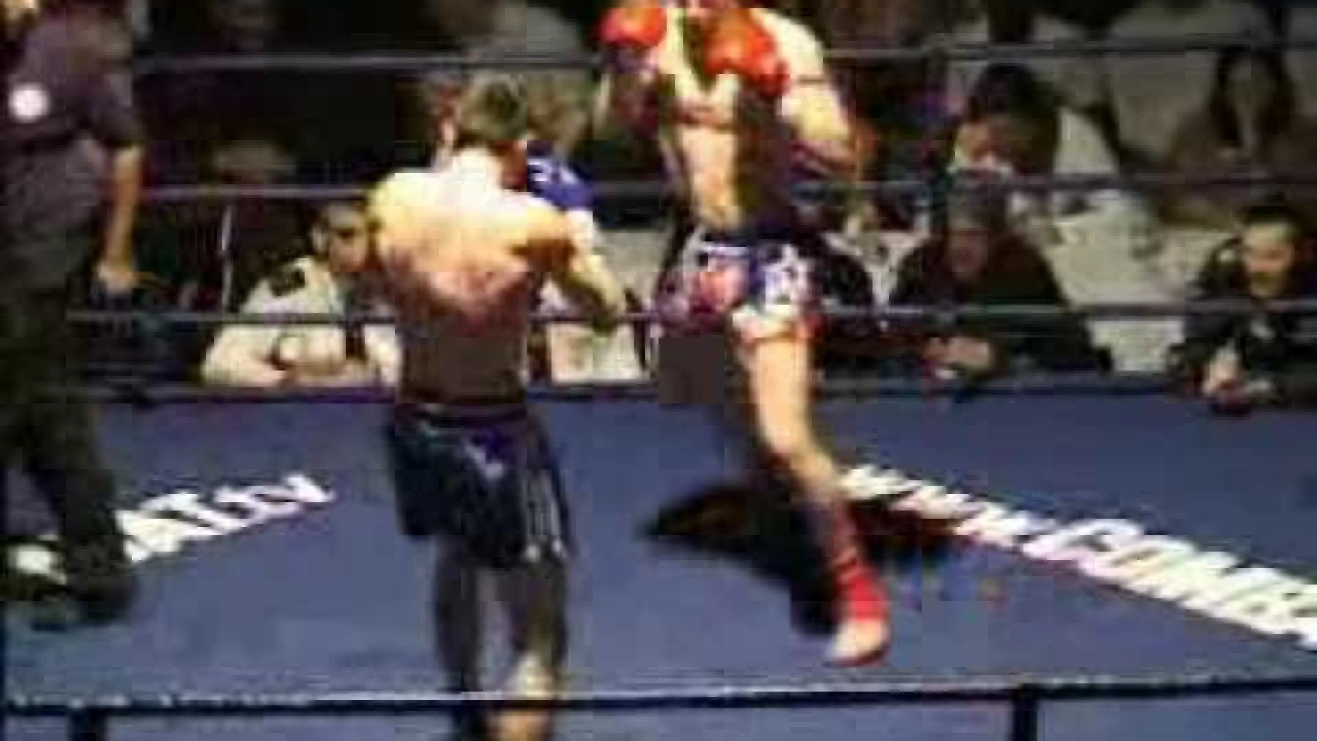 Michael Wakeling vs Jason Woodham (Fight Video)