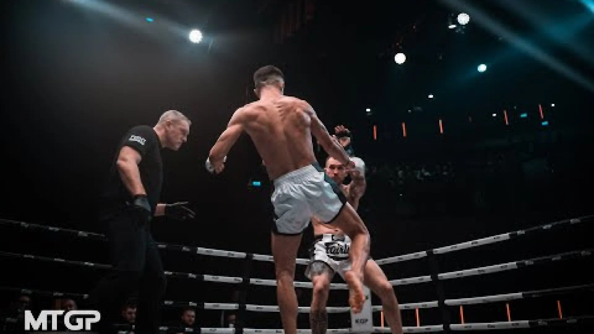Nathan Bendon vs George Mouzakitis (Fight Video)