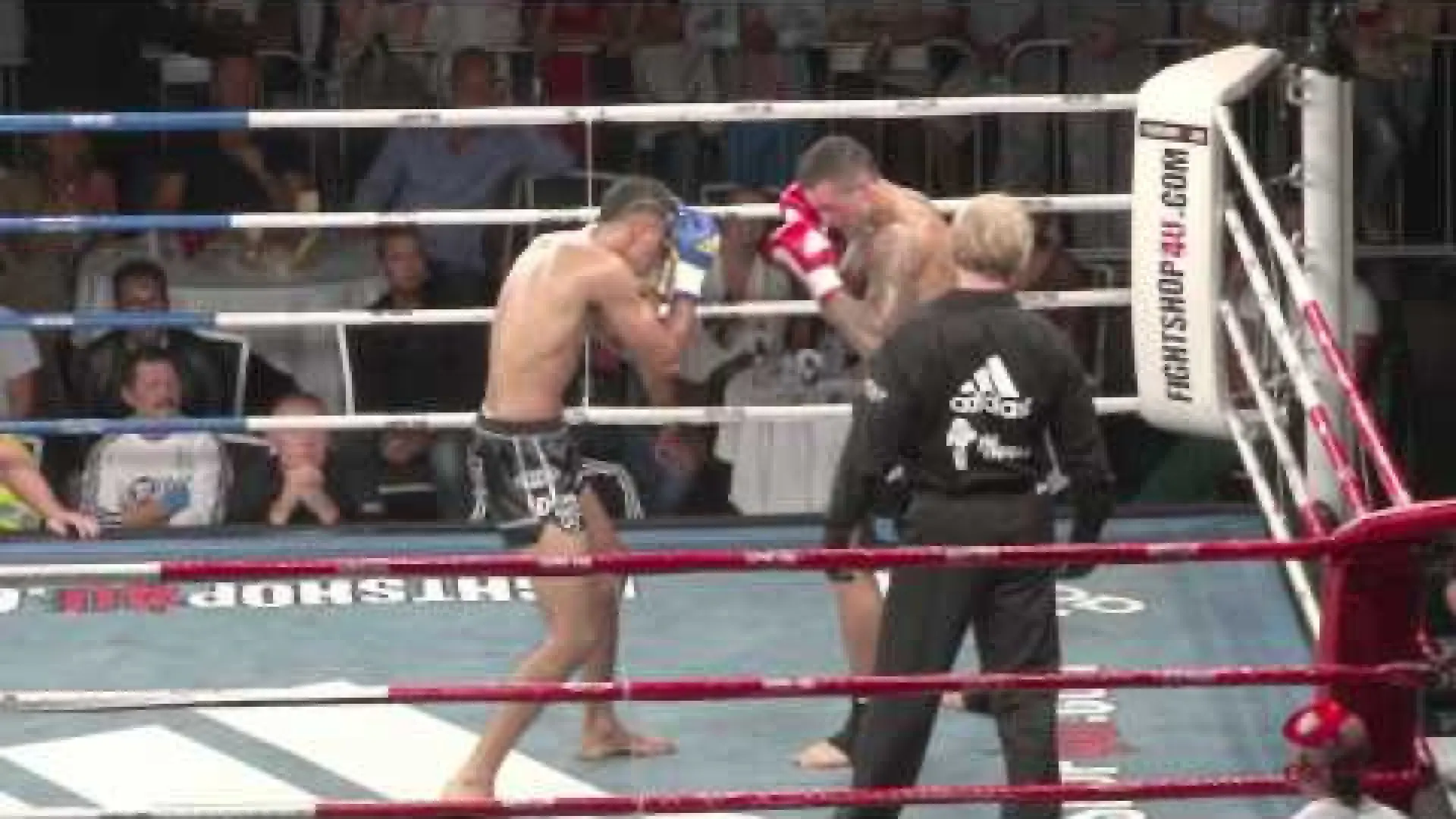 Nieky Holzken vs L'Houcine Ouzgni (Fight Video)
