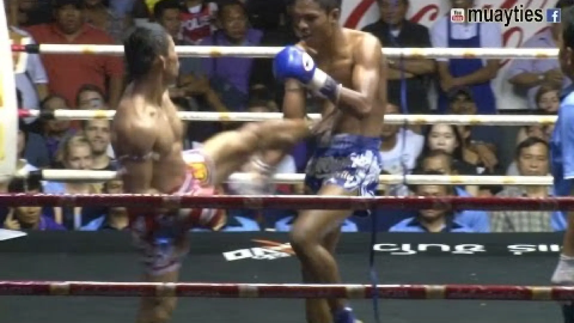 Nong-O Gaiyanghadao vs Chamuaktong Sor Yupinda