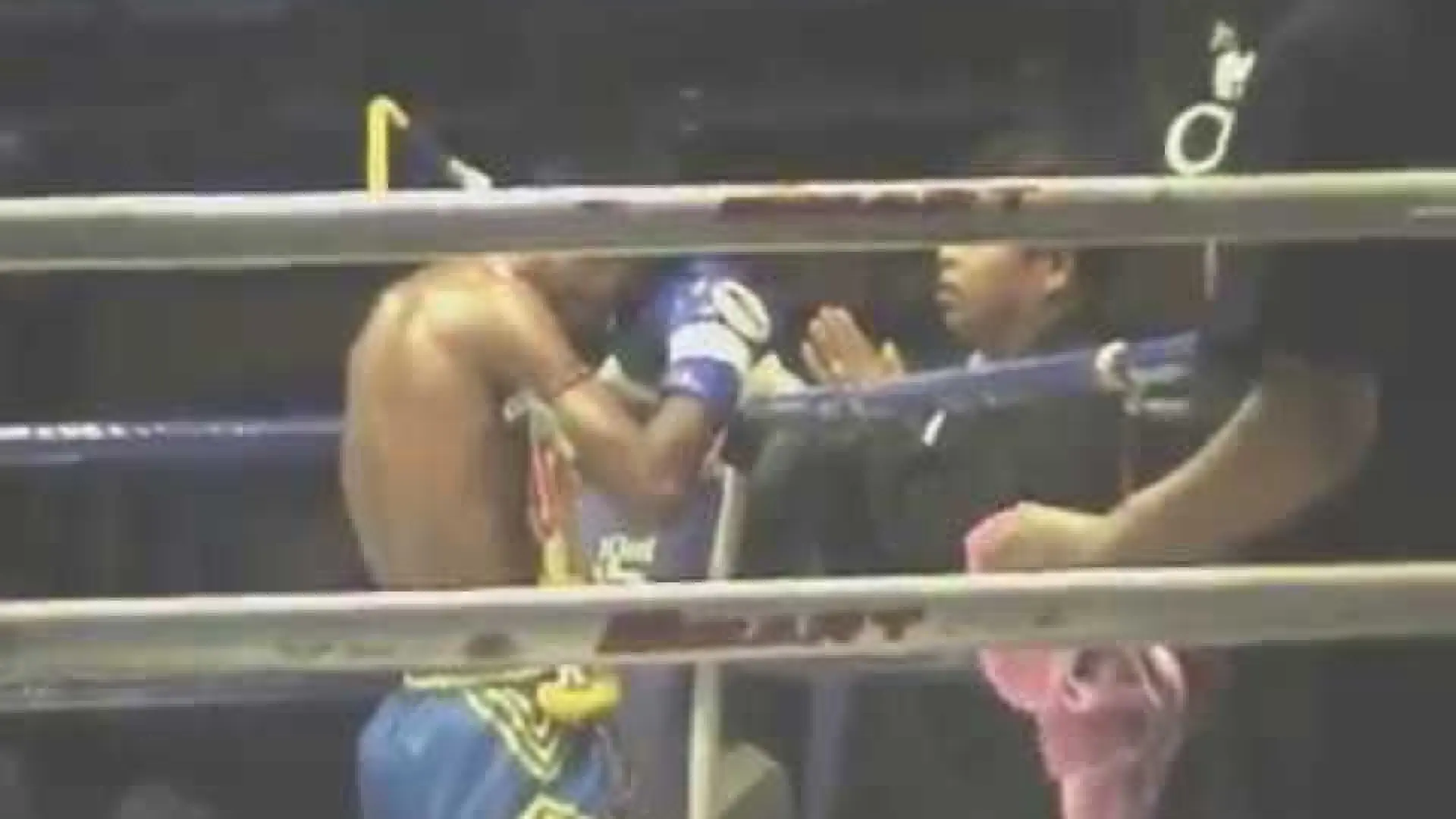 Nong-O Gaiyanghadao vs Singdam Kiatmoo9