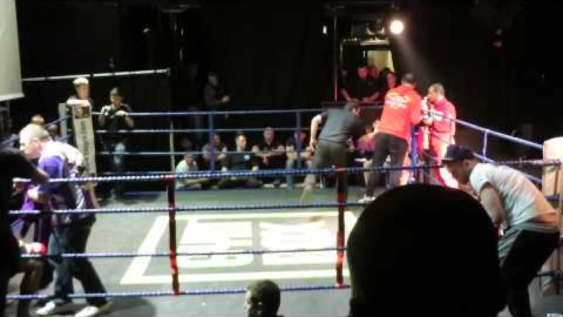Salah Khalifa vs Simone Del Vecchio (Fight Video)