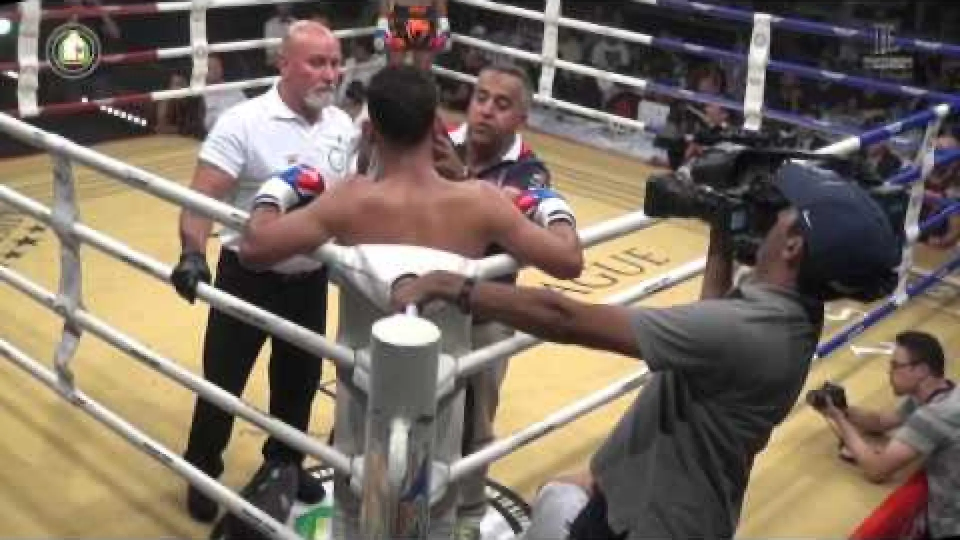 Sitthichai Sitsongpeenong vs Walid Hamid (Fight Video)